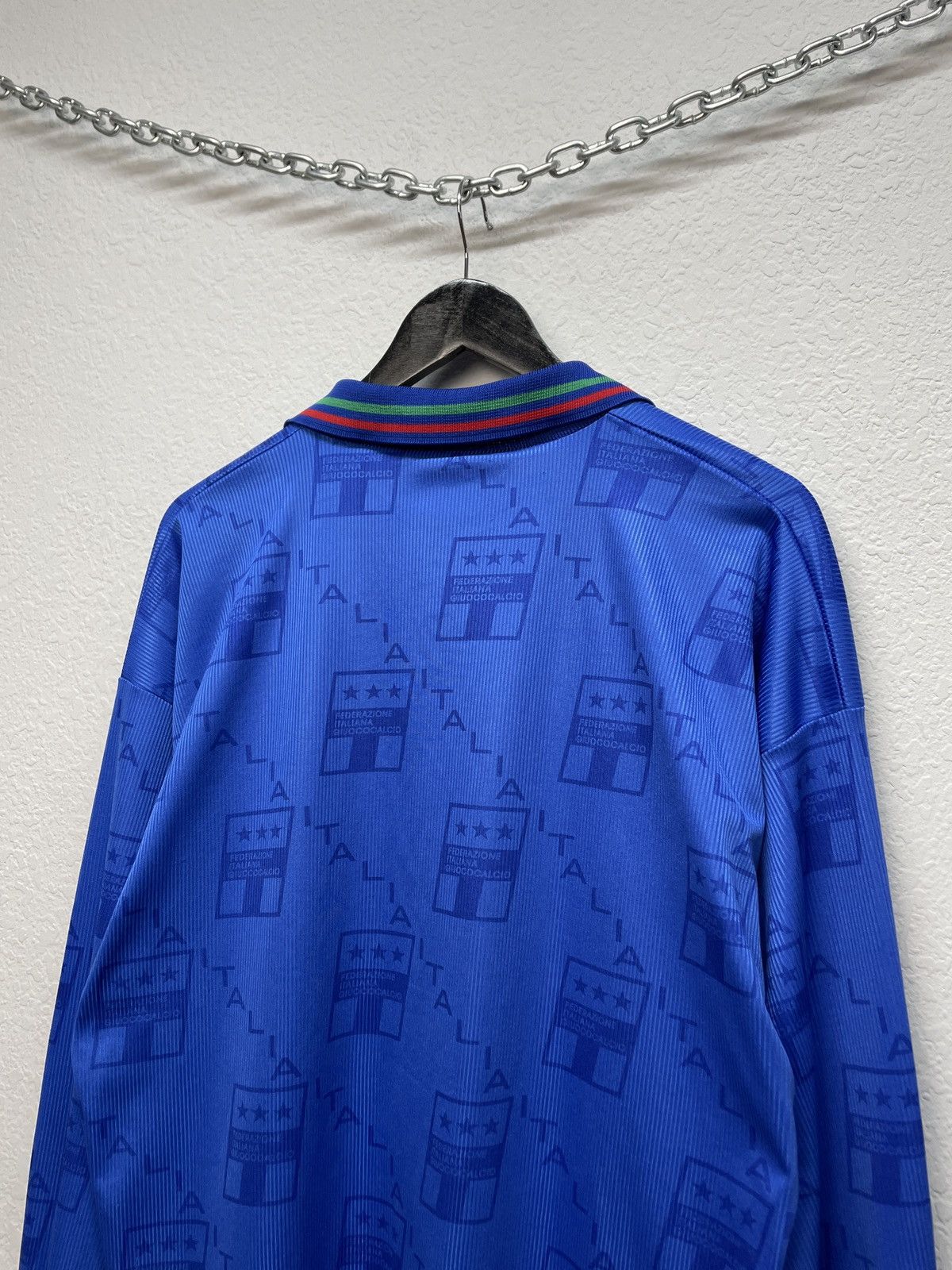 Nike Vintage Y2K Nike Italia Blockcore Tee Soccer Jersey Long Sl Size US L / EU 52-54 / 3 - 9 Thumbnail
