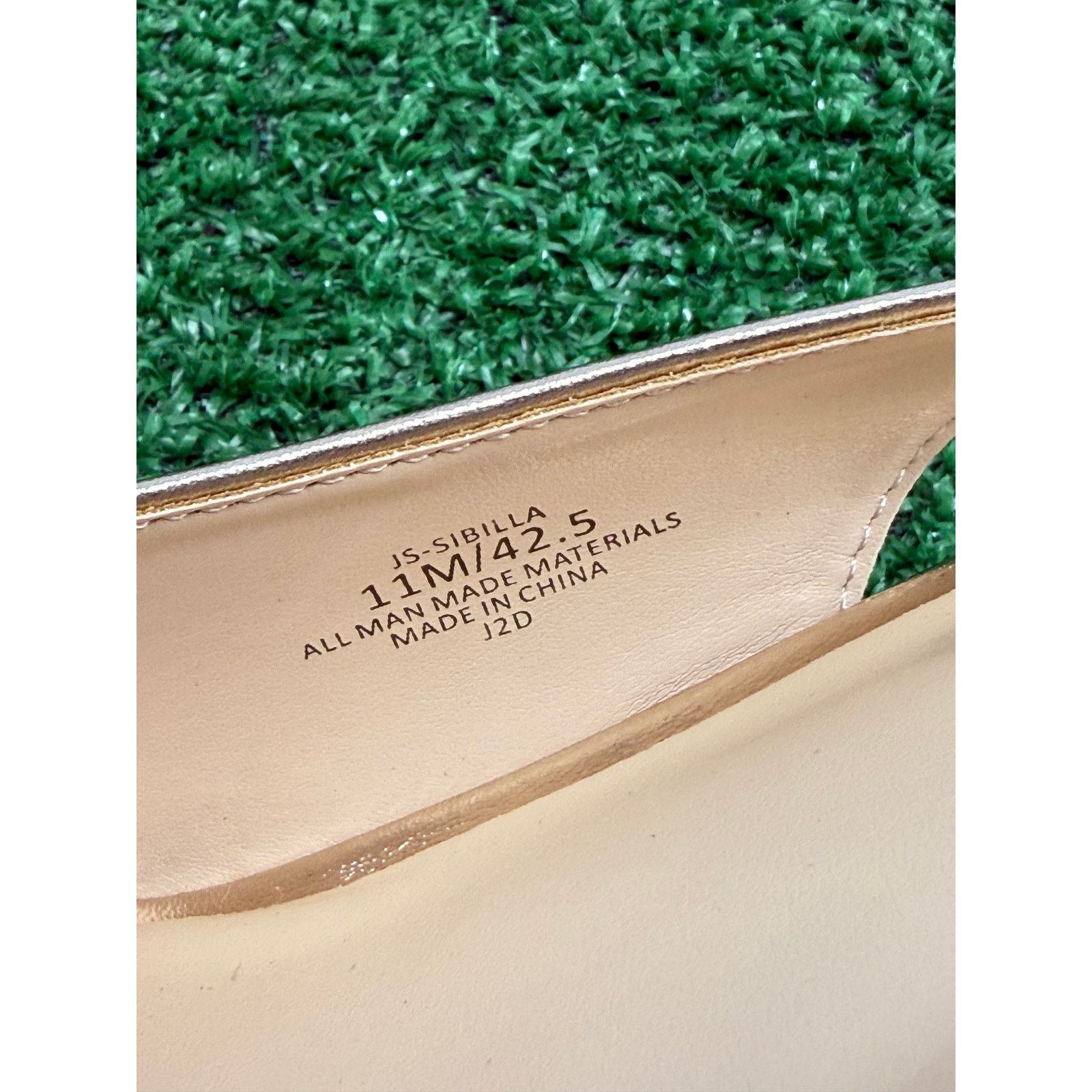 Jessica Simpson Sibilla Patent Heel Champagne SZ 11M
