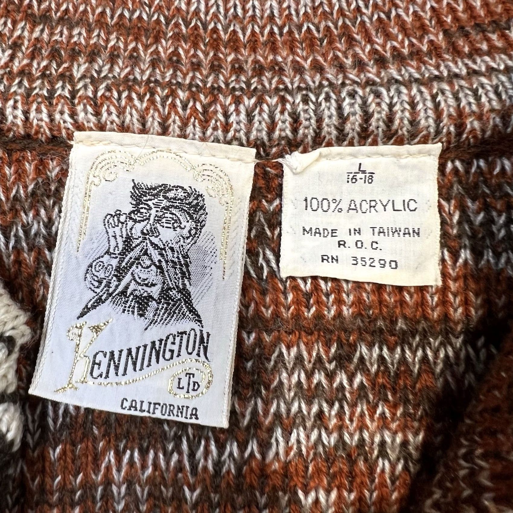 Vintage VINTAGE Kennington Sweater Womens Small Brown Cream Acrylic Pullover Aztec 80s Size S / US 4 / IT 40 - 5 Thumbnail