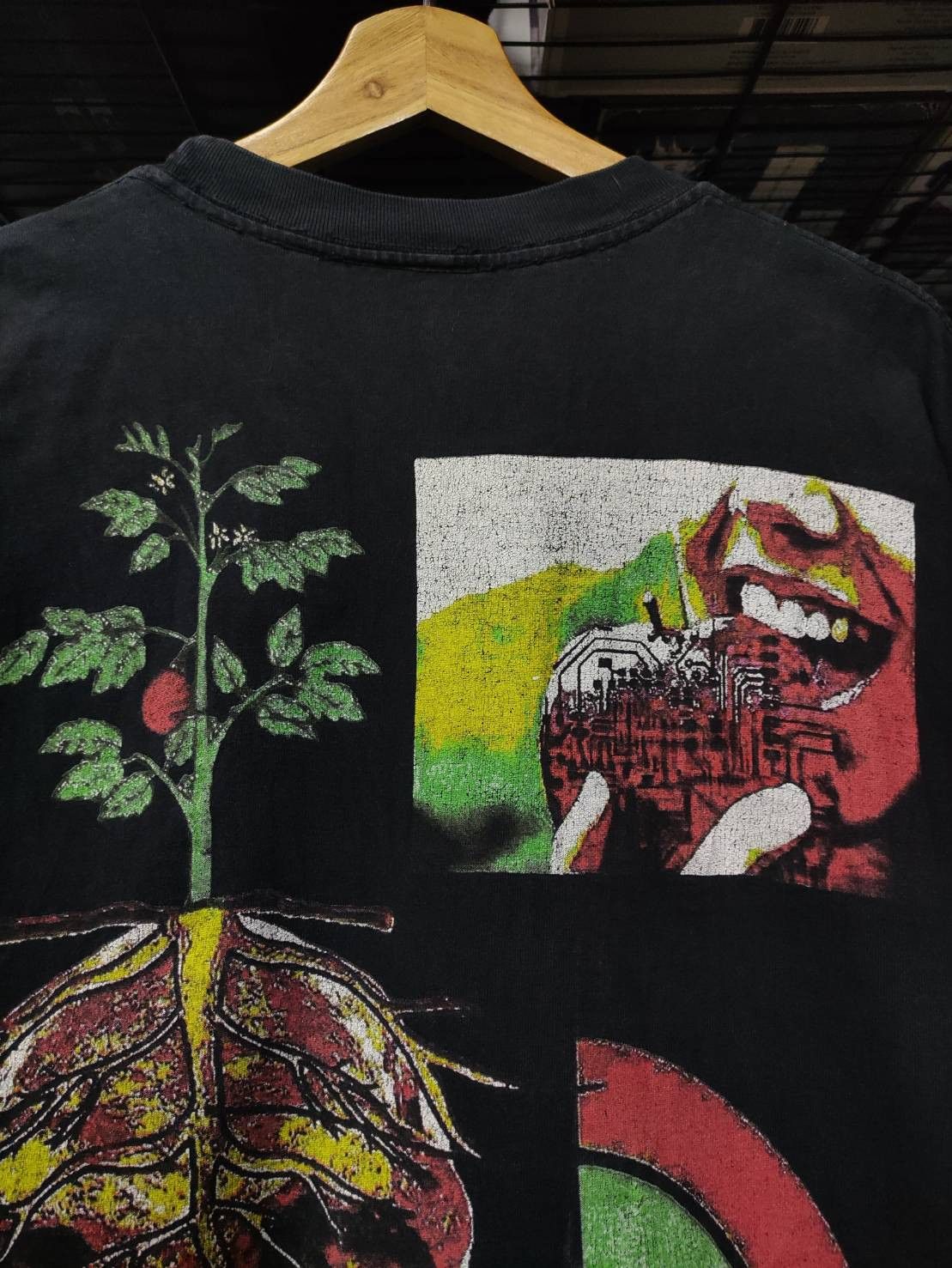 Online Ceramics Online Ceramics Genetic Engineering GMO Black T-Shirt Size US L / EU 52-54 / 3 - 10 Thumbnail