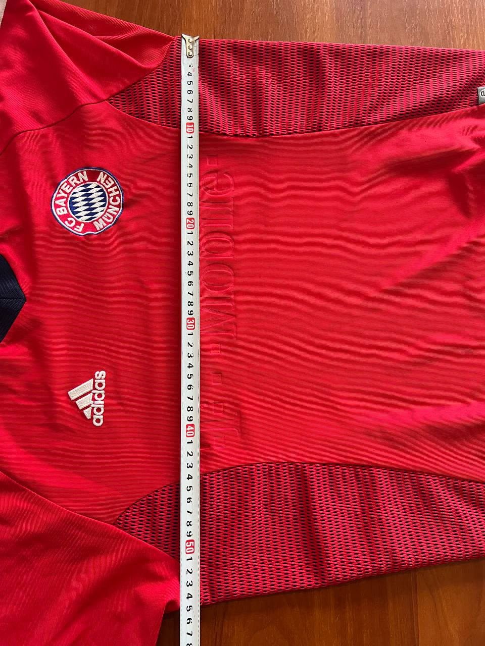 Adidas 2002/03 BAYERN MUNICH UCL SPECIAL SOCCER JERSEY SHIRT SIZE M Size US M / EU 48-50 / 2 - 23 Thumbnail