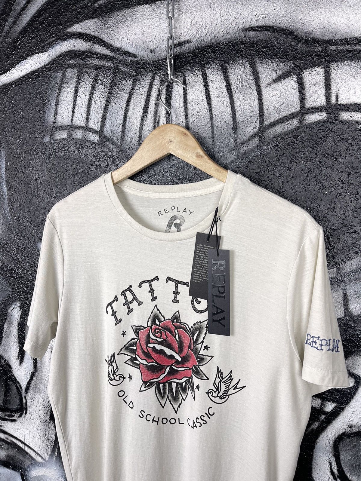 Replay Replay NWT Tattoo Old School Classic Front Logo Casual T-Shirt Men’s Size M Size US M / EU 48-50 / 2 - 2 Thumbnail