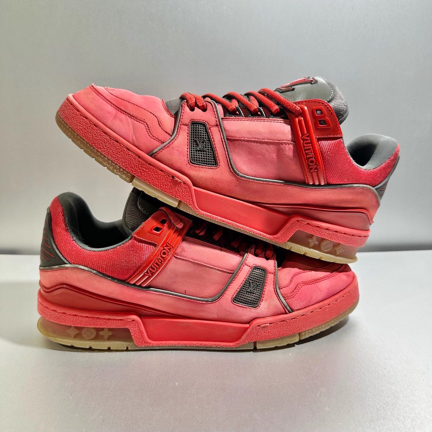 Louis Vuitton LV Trainer Red Lobster Sneakers 8.5/42.5 Size US 8.5 / EU 41-42 - 3 Thumbnail