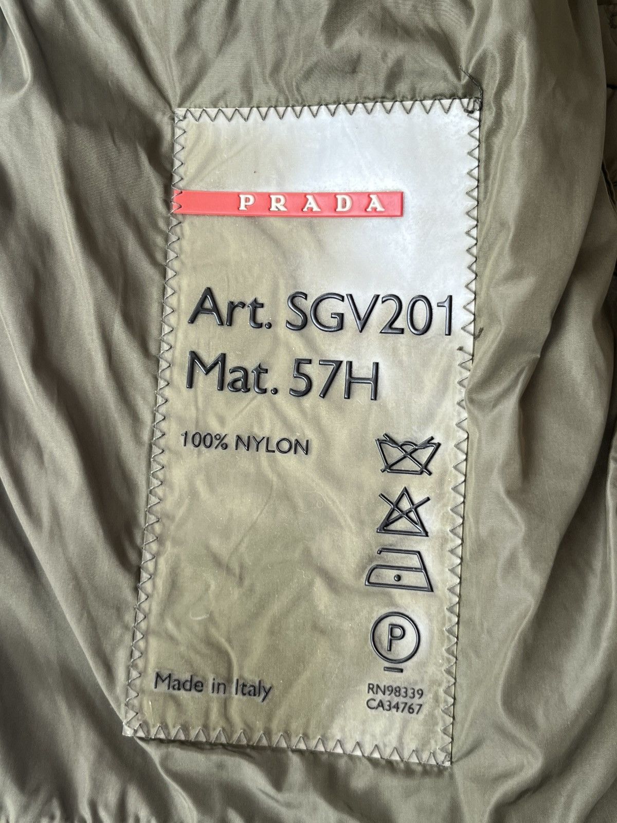 Prada Vintage Luxury Nylon Vest Prada MADE IN ITALY 🇮🇹 Size US S / EU 44-46 / 1 - 10 Thumbnail