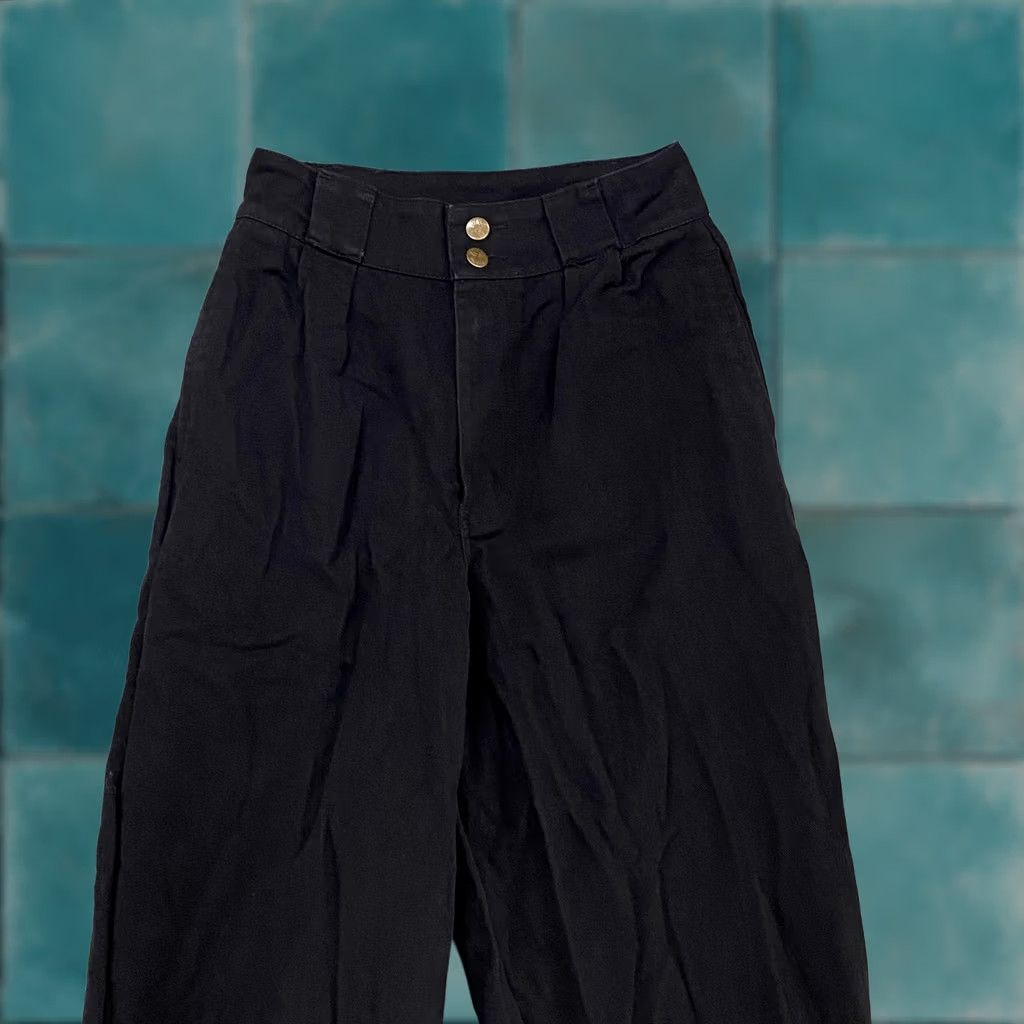 Vintage Lucy & Yak Pants Womens W28 L30 Black High Waist Organic Cotton Chino Pleated Size 28" / US 6 / IT 42 - 1 Thumbnail