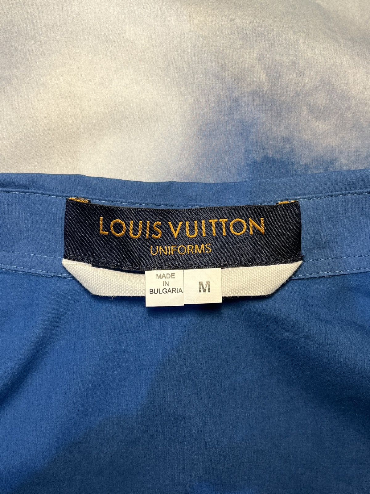 Louis Vuitton Louis Vuitton Uniform cloud shirt Size US M / EU 48-50 / 2 - 5 Thumbnail