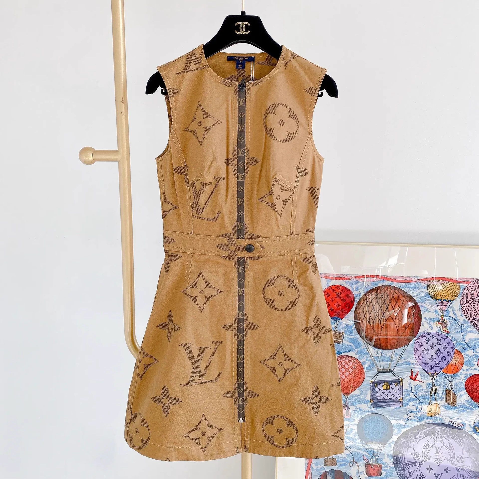 Louis Vuitton LOUIS VUITTON Monogram Dress 34 EU Women's Size XS / US 0-2 / IT 36-38 - 2 Thumbnail