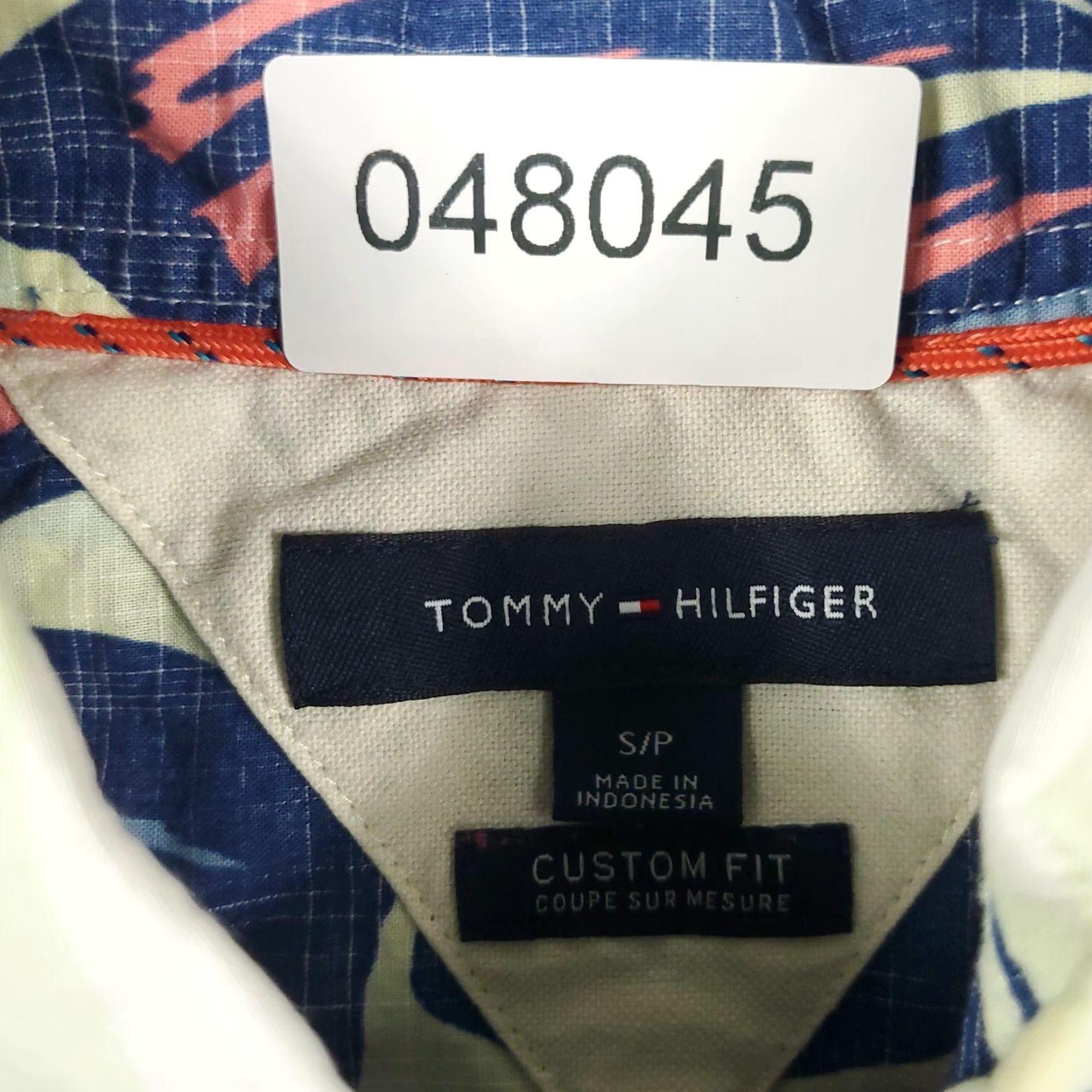 Tommy Hilfiger Tommy Hilfiger Shirt Size Small Blue Tropical Casual Button Up Short Sleeve Mens Size US S / EU 44-46 / 1 - 6 Thumbnail