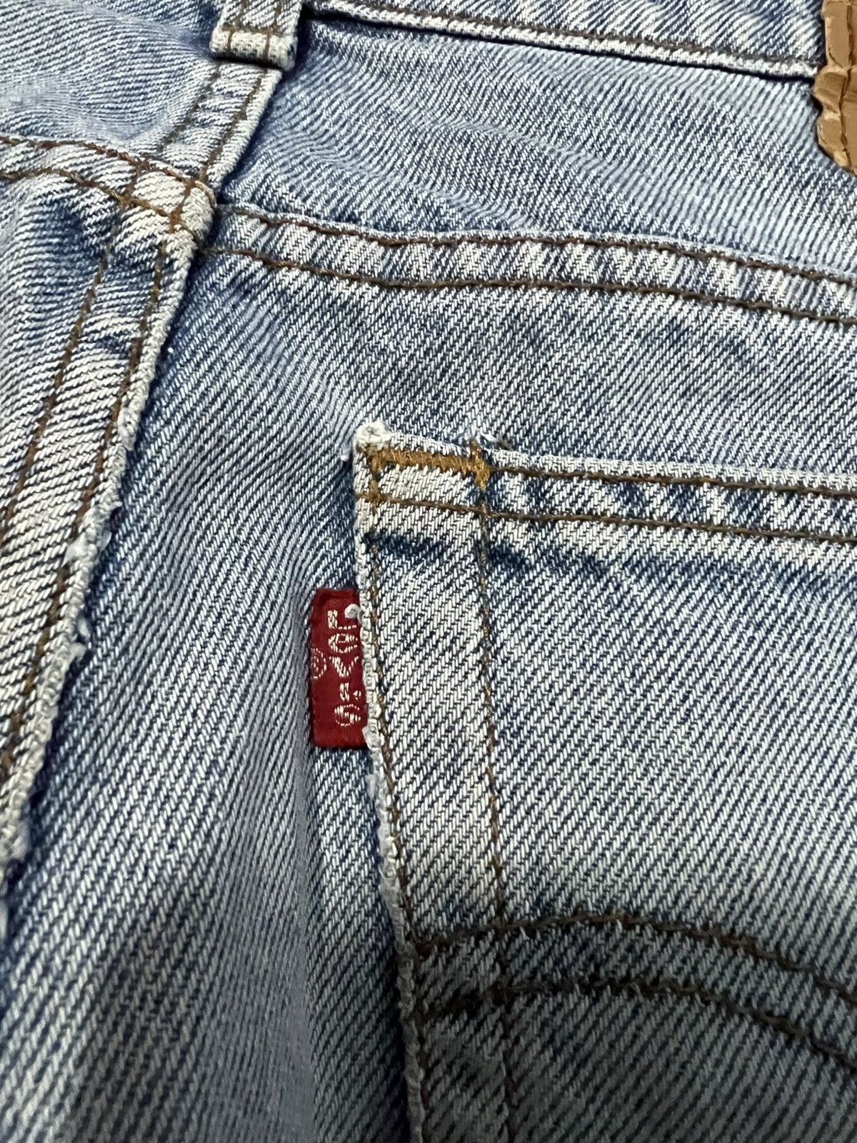 Japanese Brand × Levi's × Levi's Vintage Clothing 90’s Levis 616 Light Wash Distressed Jean Size US 29 - 15 Thumbnail