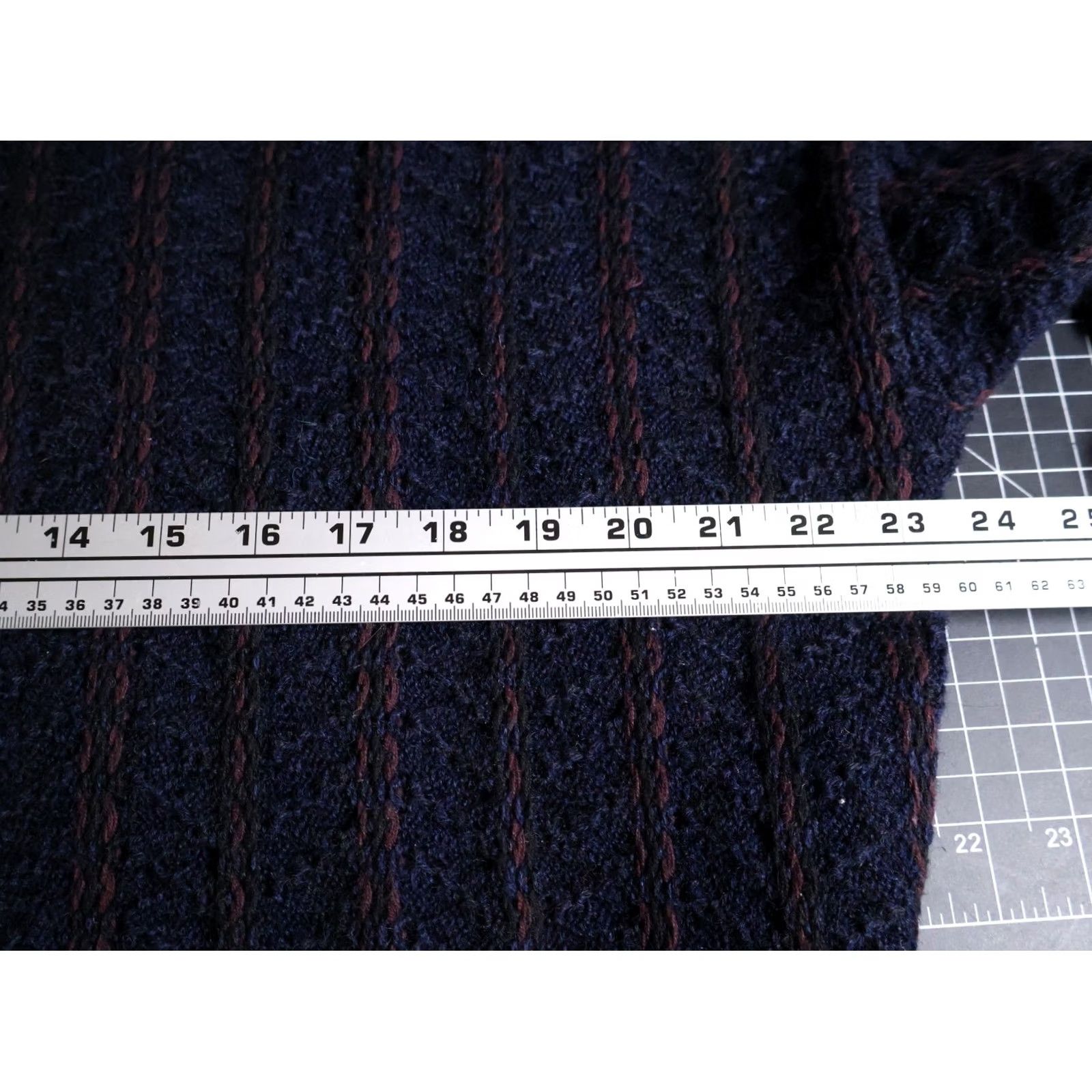 Perry Ellis VINTAGE Perry Ellis Wool Sweater Striped Dark Blue Red Textured Pattern Size US M / EU 48-50 / 2 - 6 Thumbnail