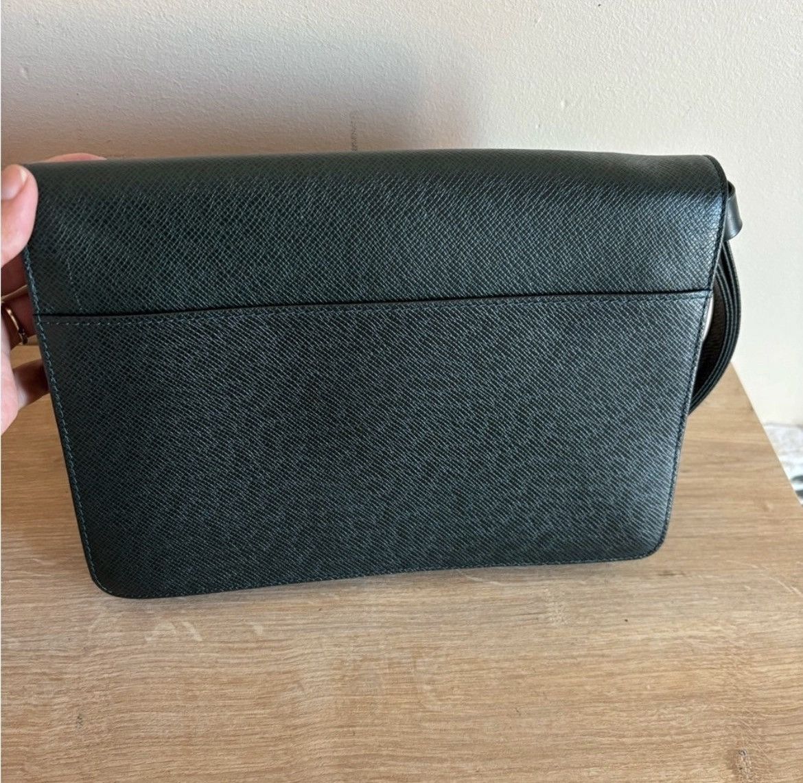 Louis Vuitton Louis Vuitton leather clutch Bag Size ONE SIZE - 9 Thumbnail