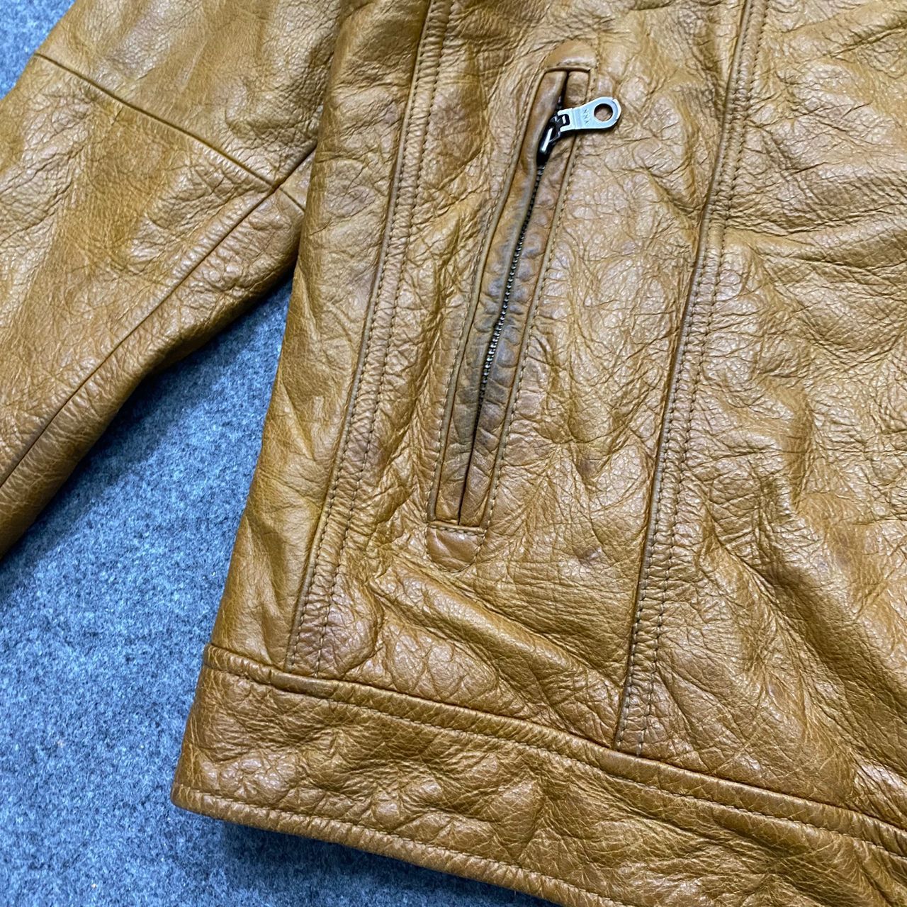 Uniqlo 💥Vintage Uniqlo Motorcycles Racing Leather Jacket Size US L / EU 52-54 / 3 - 10 Thumbnail