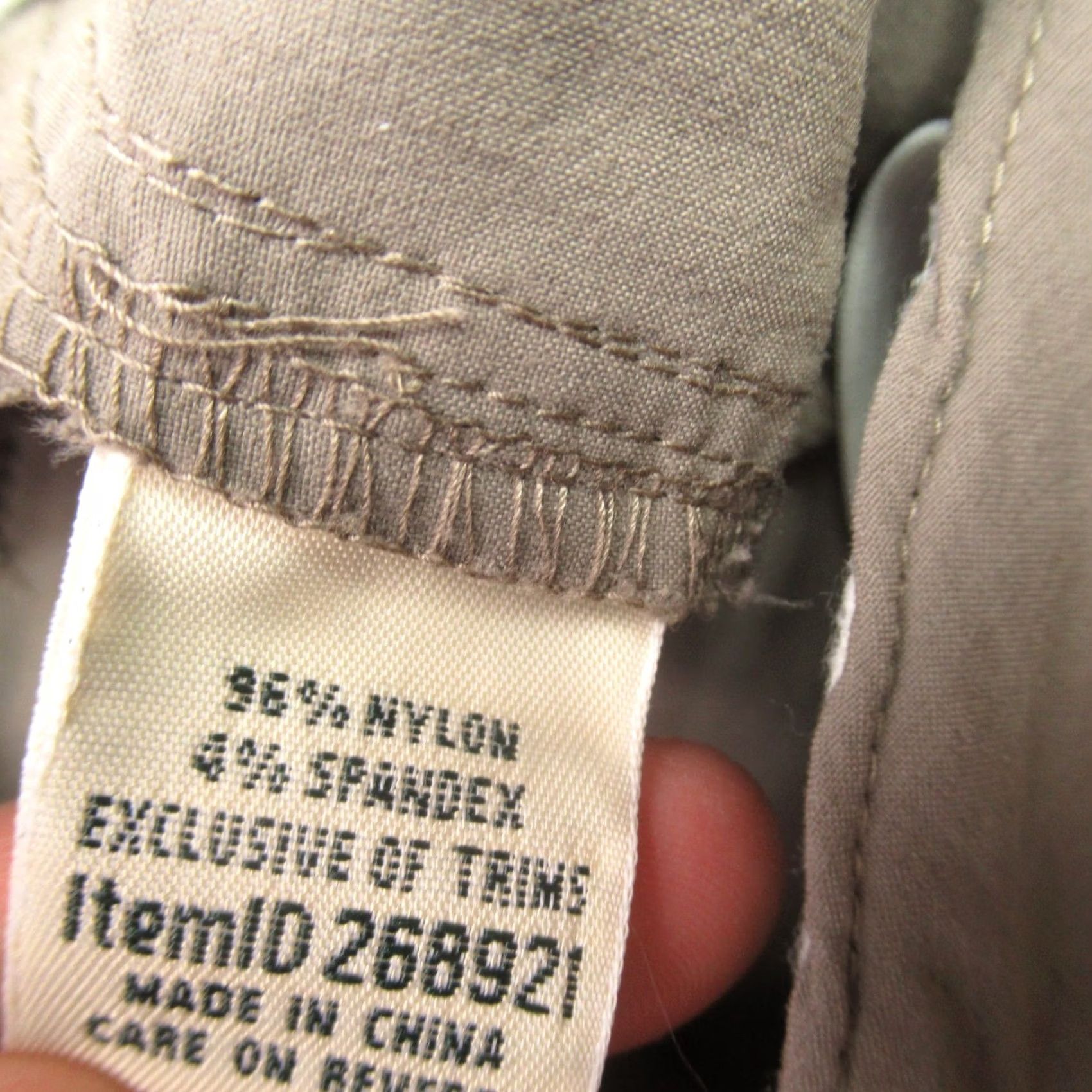 Vintage LL Bean Shorts Womens 6 Lightweight Outdoors Chino Pockets Snap Beige Gray Size 28" / US 6 / IT 42 - 6 Thumbnail
