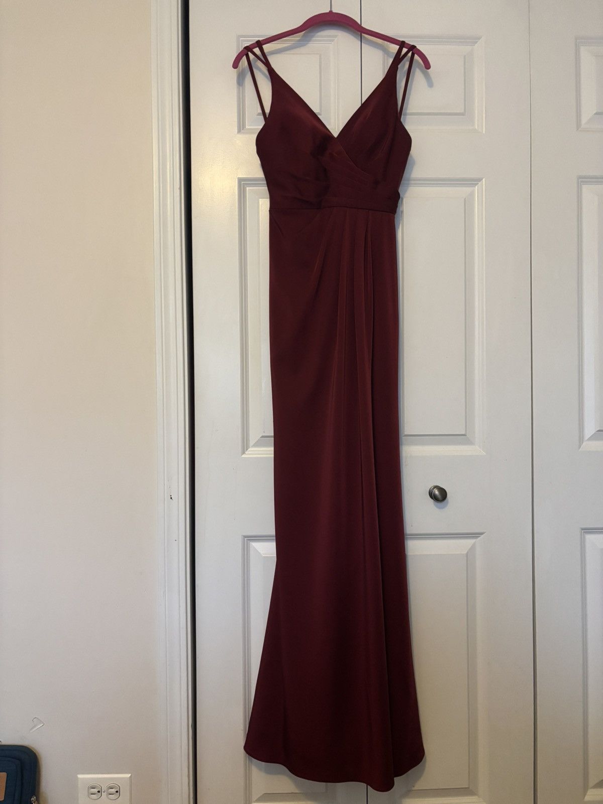 Other Faviana Timeless Elegant Fishtail Burgundy Low Cut Gown Size XXS / US 00 / IT 34 - 1 Thumbnail