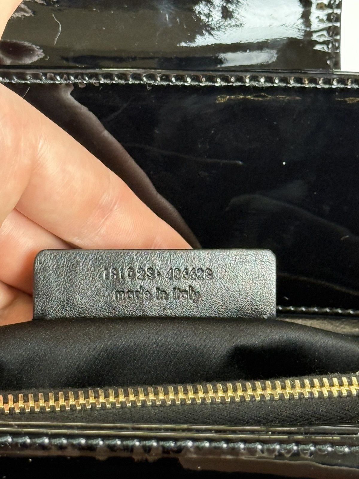 Yves Saint Laurent Yves Saint Laurent Black Patent Leather Uptown Satchel Bag Size ONE SIZE - 12 Thumbnail