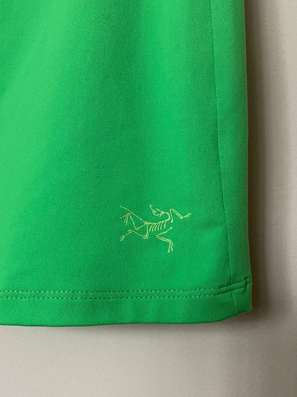 Arc'teryx 💚 Arc'teryx gorpcore style logo tank top Size S / US 4 / IT 40 - 2 Thumbnail