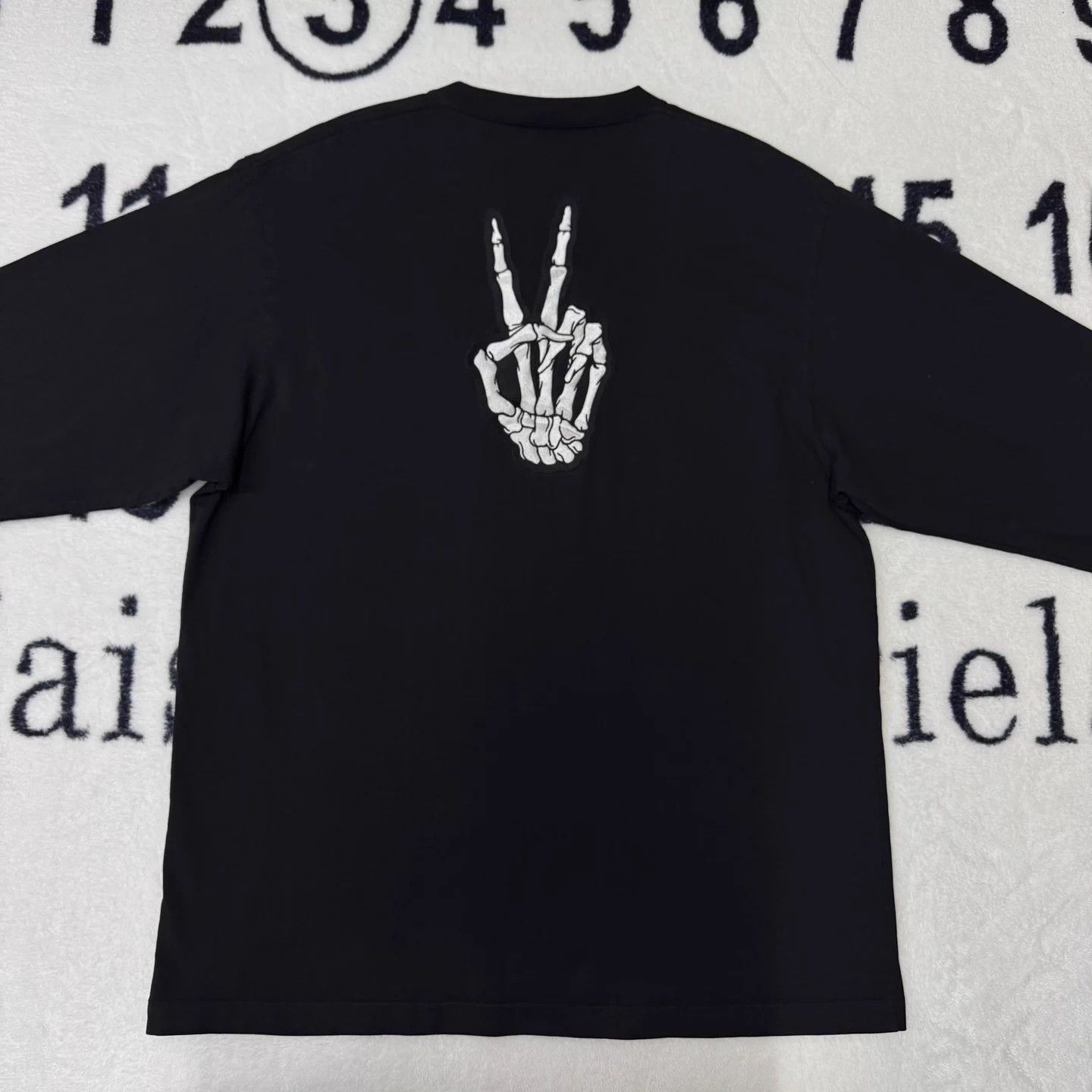 Balenciaga Balenciaga Melting Smiley Hoodie - Size XS - Worn Twice Size XS / US 0-2 / IT 36-38 - 3 Thumbnail