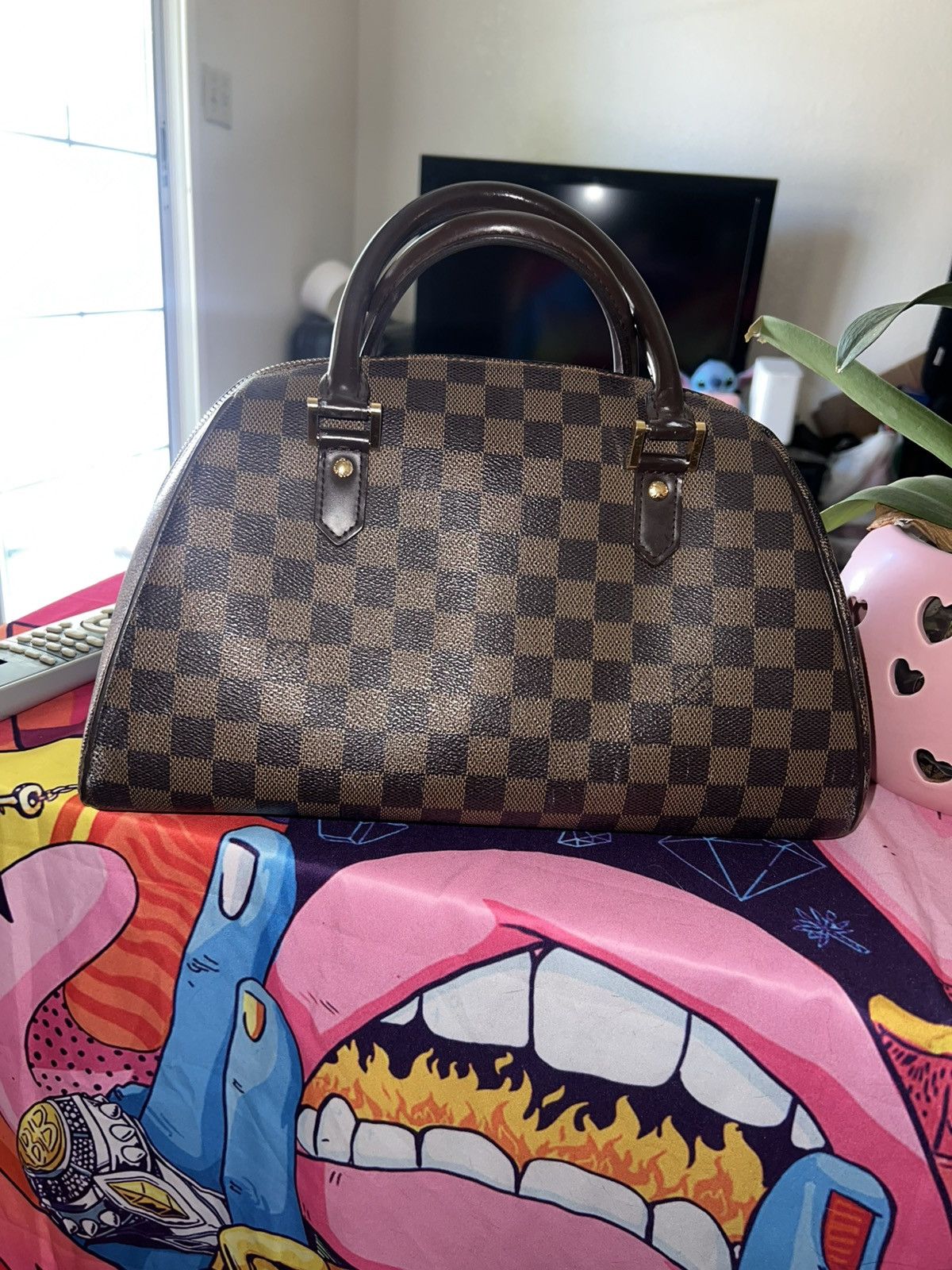 Louis Vuitton Louis Vuitton Handbag Size ONE SIZE - 1 Thumbnail