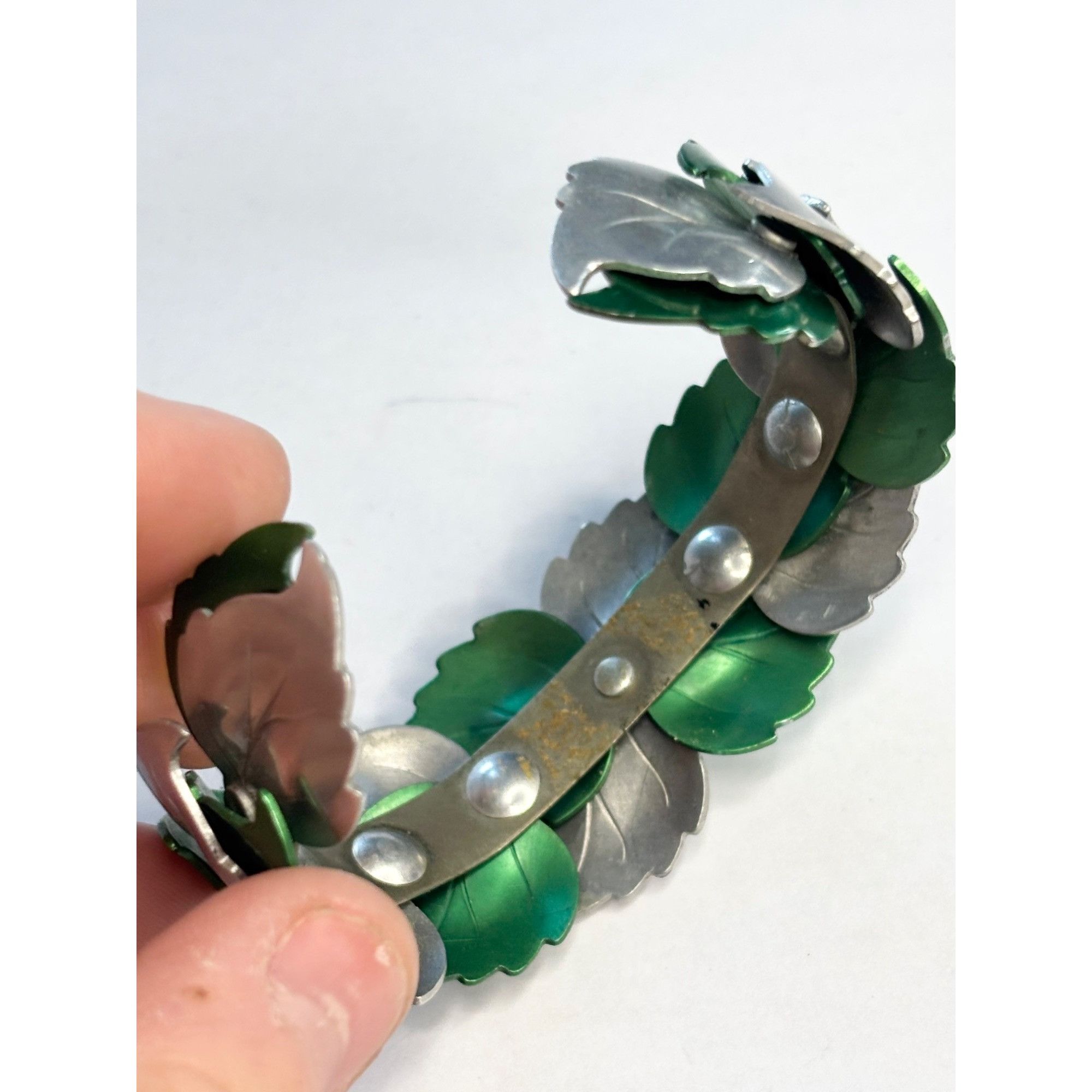 Other Vintage Green & Silver Leaf Cuff Bracelet With Adjustable Fi Size ONE SIZE - 4 Thumbnail
