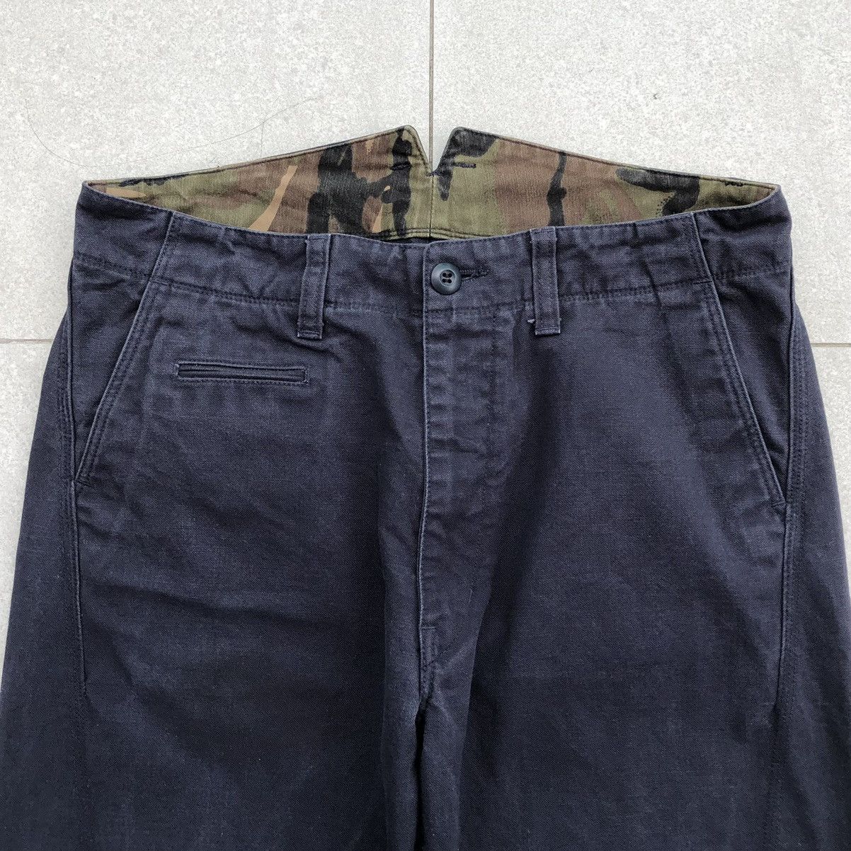 Comme des Garcons AD2018 Junya Watanabe Comme des Garçons Army trouser pants Size US 32 / EU 48 - 16 Thumbnail