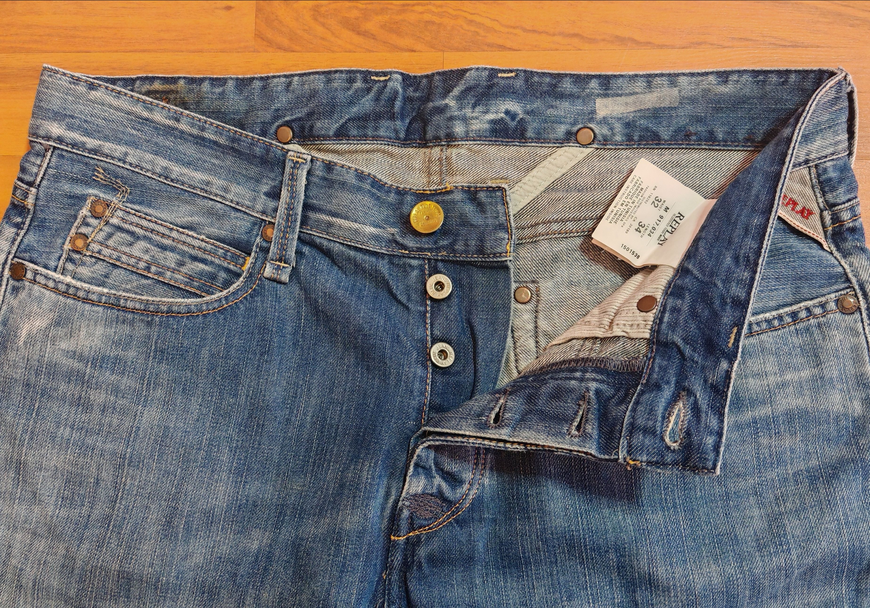 Replay × Vintage Replay Rare Y2K Straight Faded Whiskered Button Fly Jeans Size US 32 / EU 48 - 5 Thumbnail