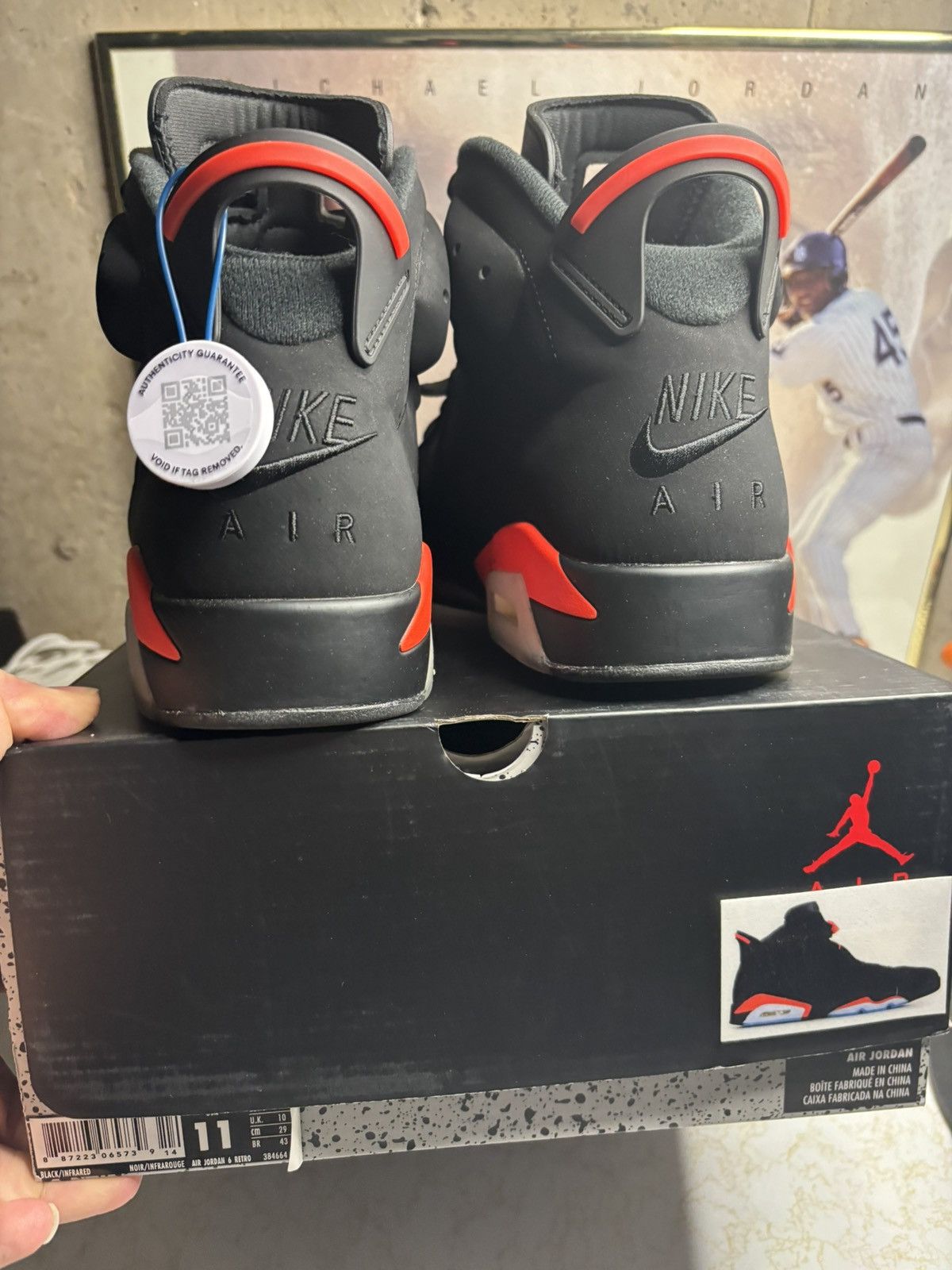 Jordan Brand Air Jordan 6 Retro black infrared Size US 11 / EU 44 - 7 Thumbnail