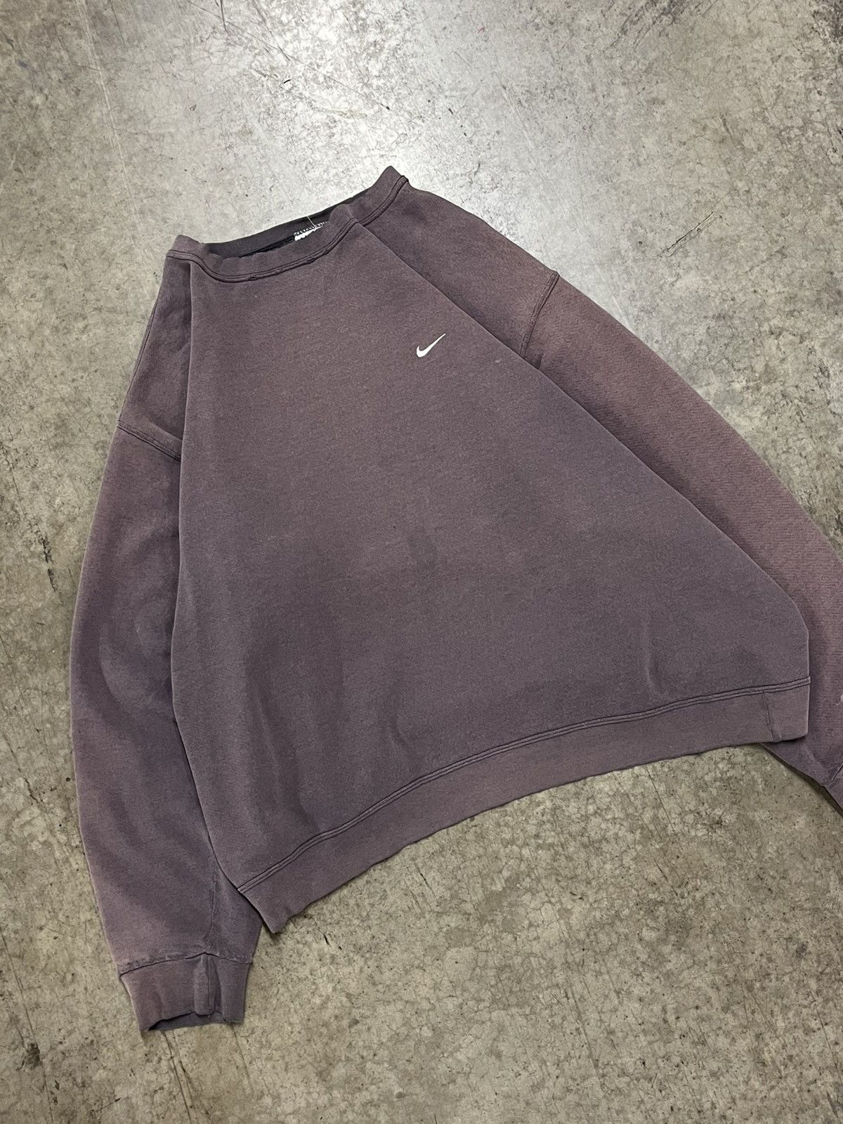 Nike × Vintage Vintage Nike swoosh crazy sun faded boxy fit crewneck rare Size US XXL / EU 58 / 5 - 3 Thumbnail