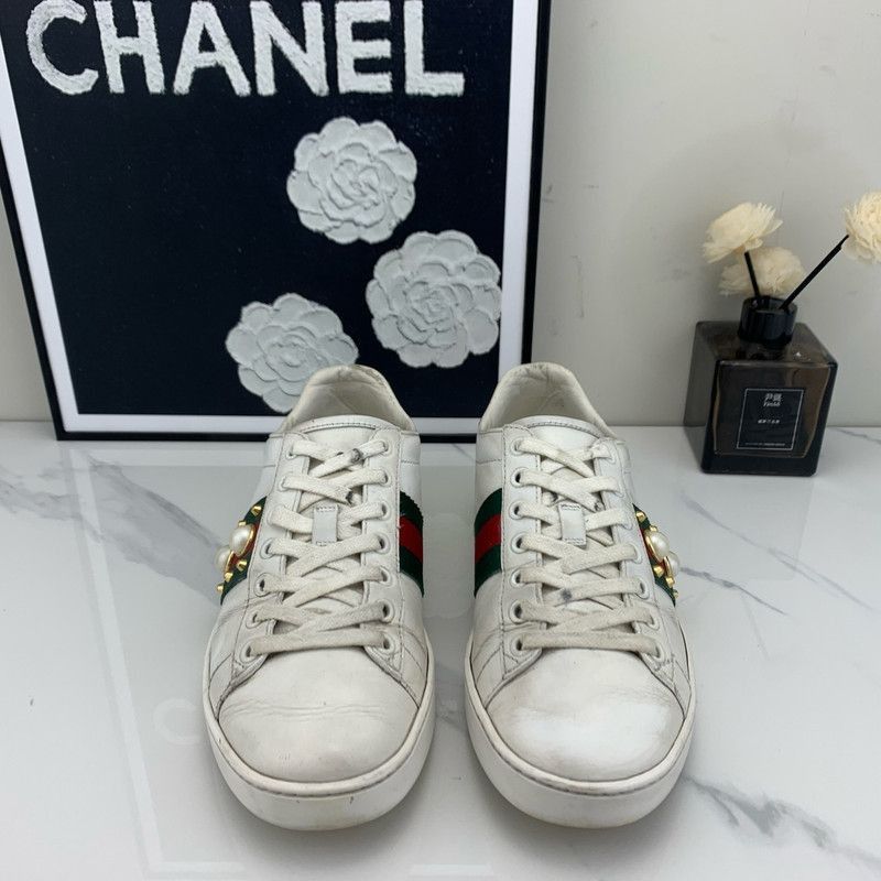 Gucci Gucci Ace Studded Sneakers for Women Size US 6 / IT 36 - 1 Thumbnail