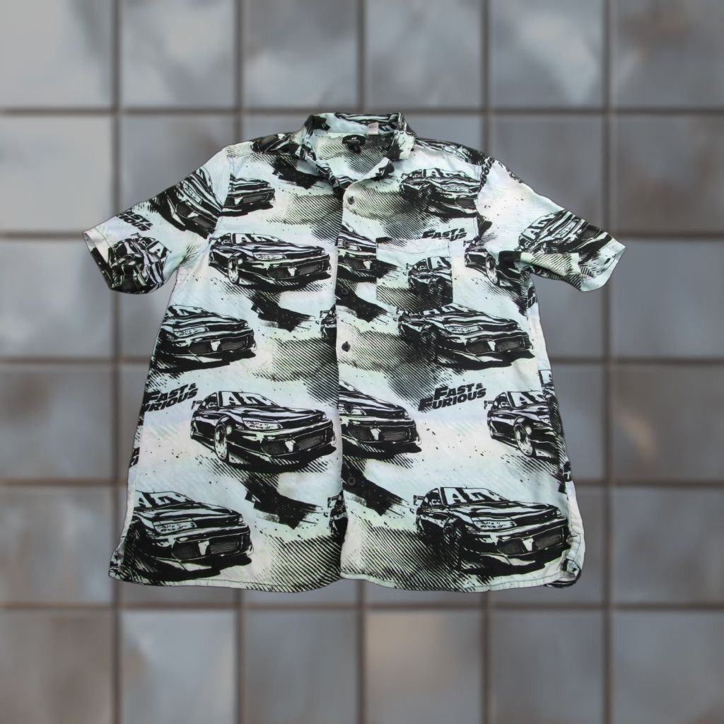 H&M Fast & Furious Shirt Mens Large Green H&M Short Sleeve Graphic Car Button Front Size US L / EU 52-54 / 3 - 1 Thumbnail