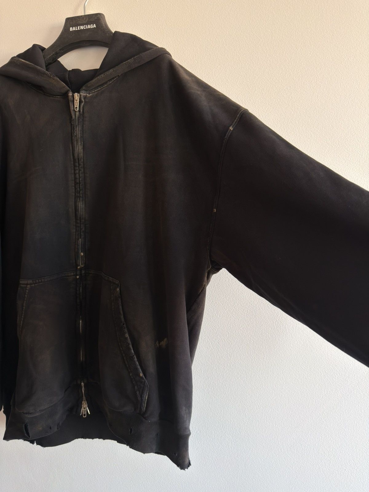 Balenciaga *RARE* BALENCIAGA DEMNA MUD SHOW RUNWAY DYED HOODIE BELLA Size US M / EU 48-50 / 2 - 7 Thumbnail