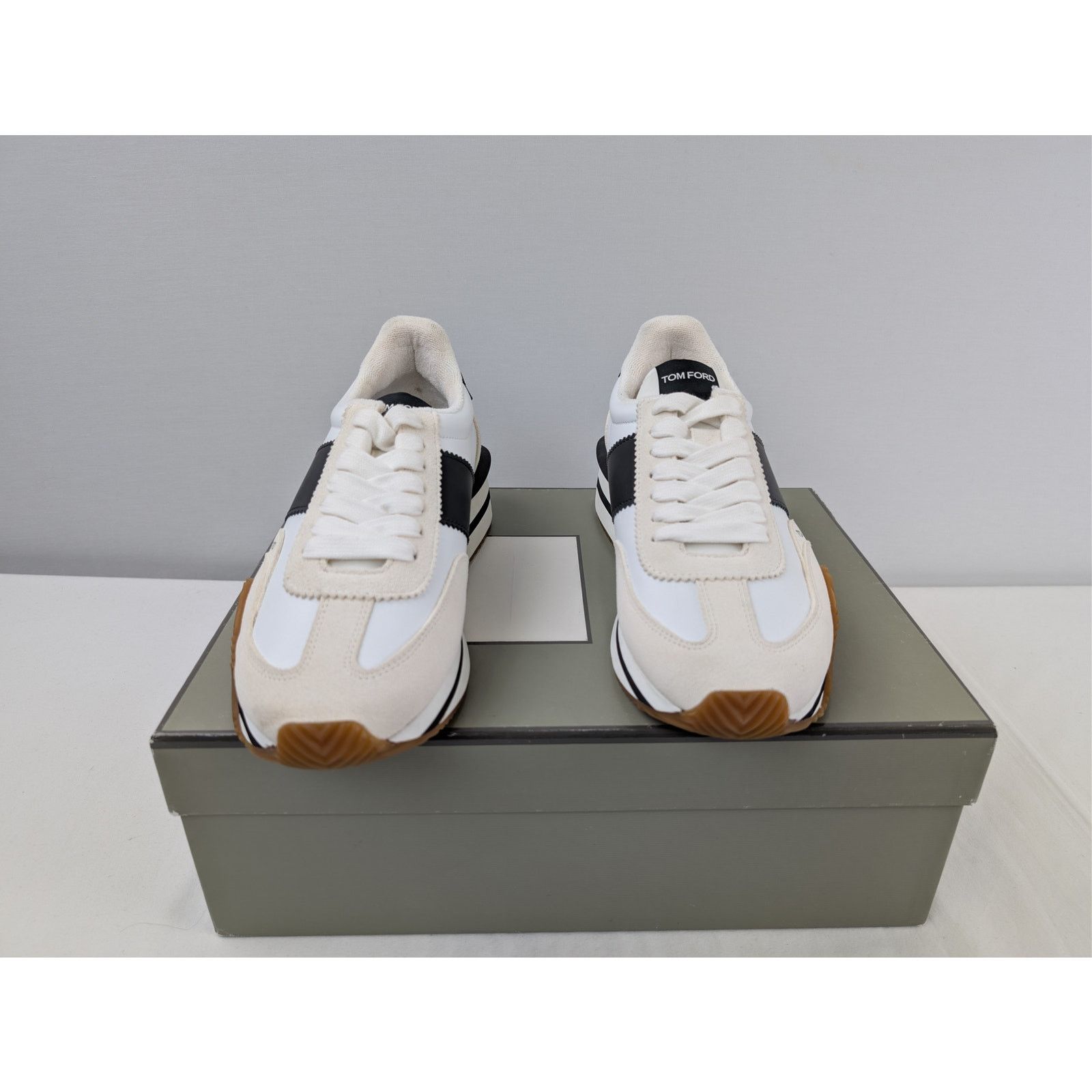 Tom Ford o1rshd1 Chunky Low top Sneaker in white/black/Brown 8TF Size US 8 / EU 41 - 18 Thumbnail