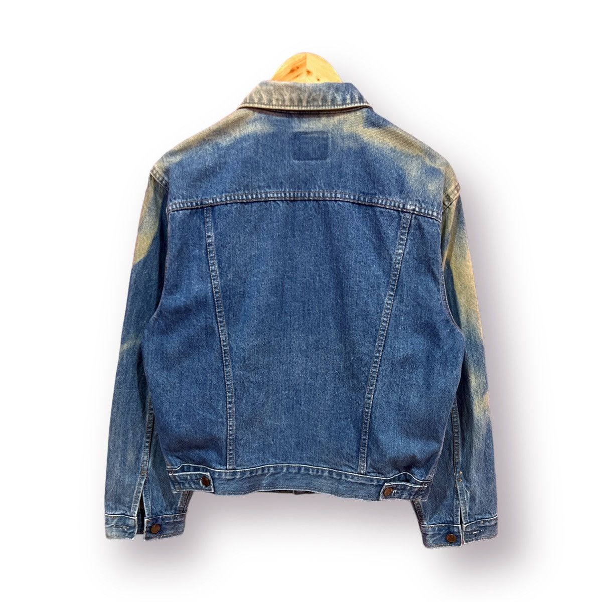 Big John Big John Distressed trucker denim jacket Size US M / EU 48-50 / 2 - 9 Thumbnail