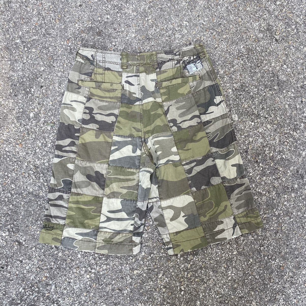 Billabong Billabong Camo Patchwork Cargo Shorts Size US 30 / EU 46 - 8 Thumbnail