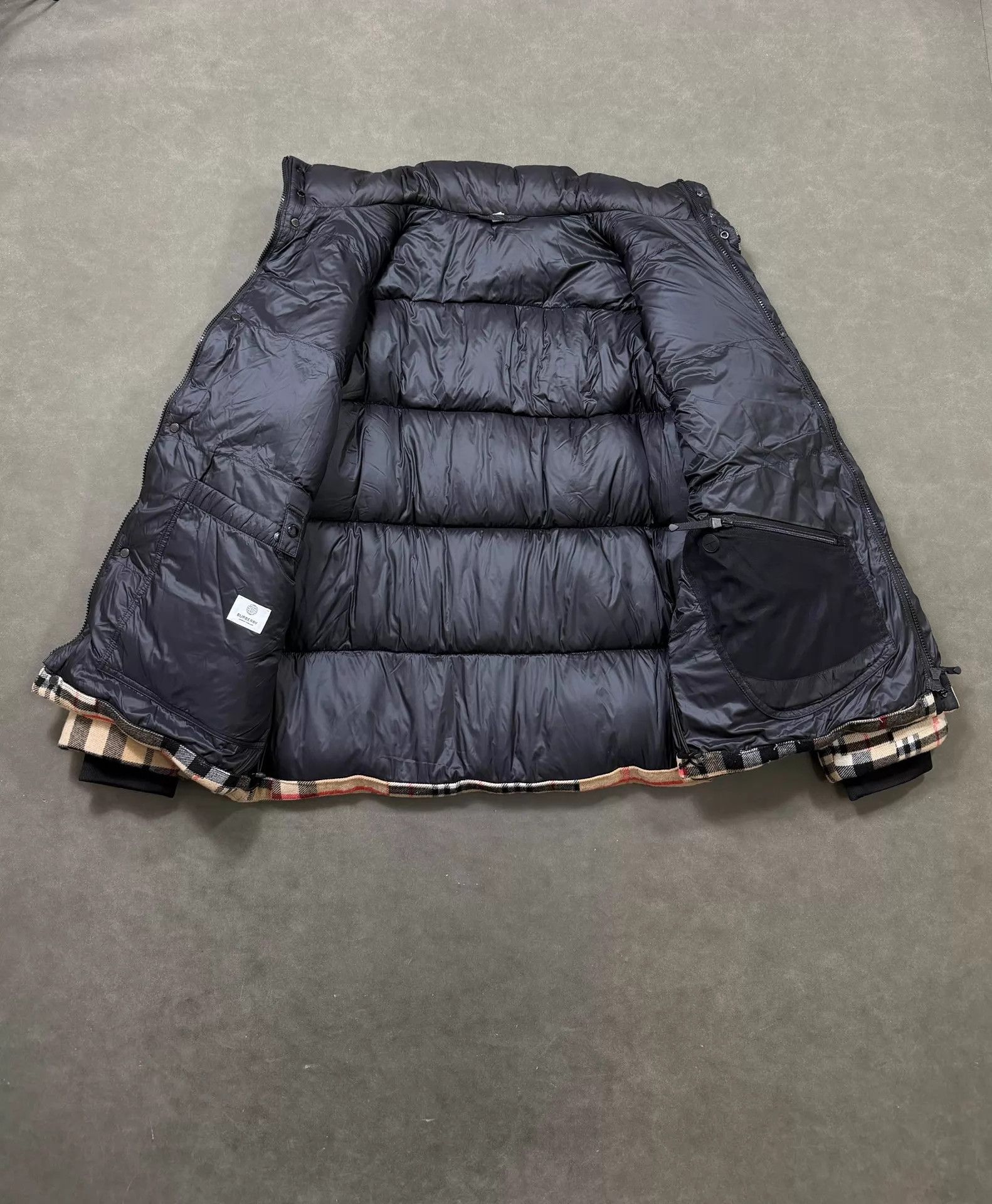Burberry Burberry check colorblock standcollar down jacket M 95new Size US M / EU 48-50 / 2 - 6 Thumbnail