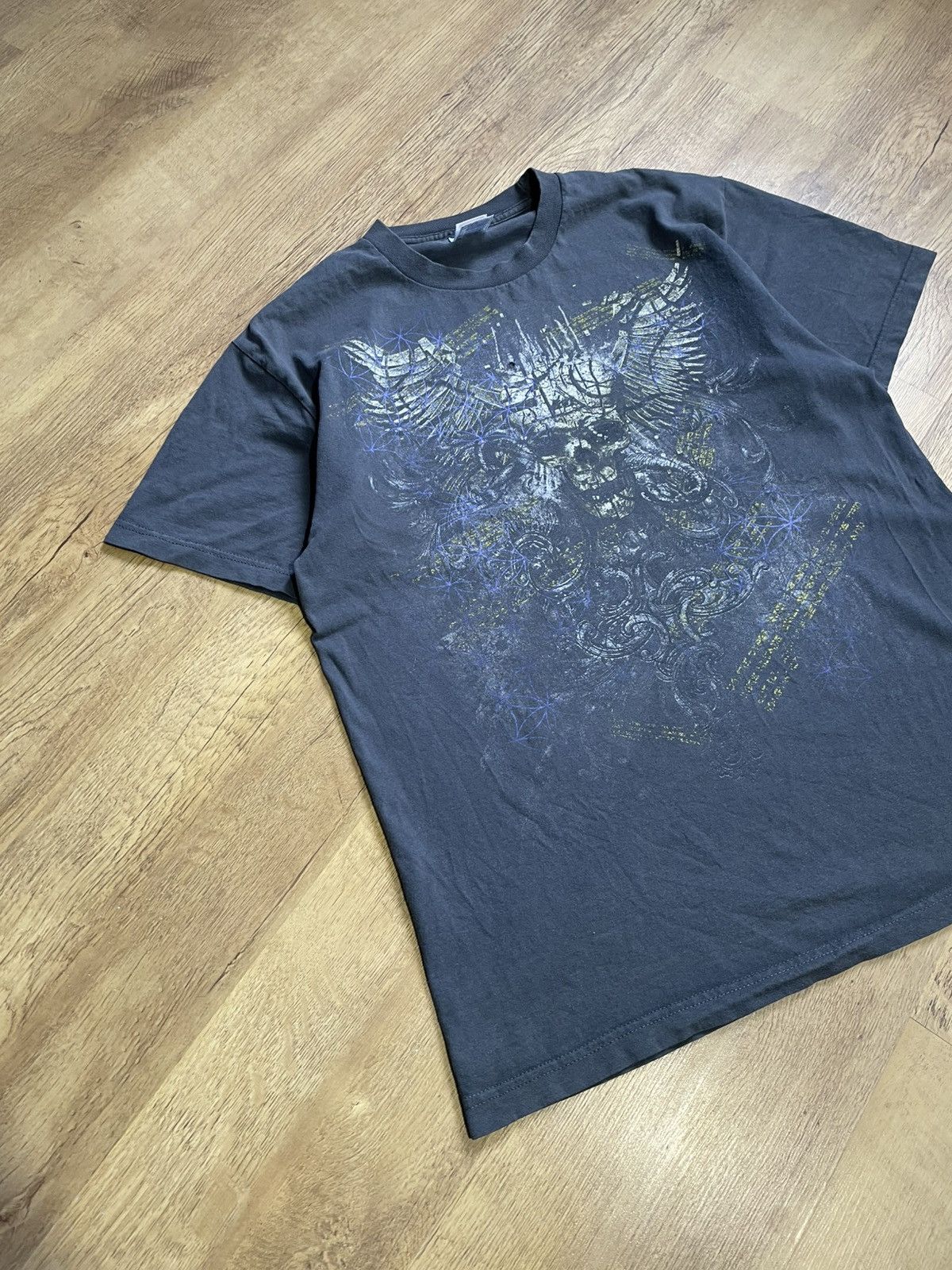 Le Grande Bleu (L.G.B.) Vintage Washed Scull Wings Graphic Tee