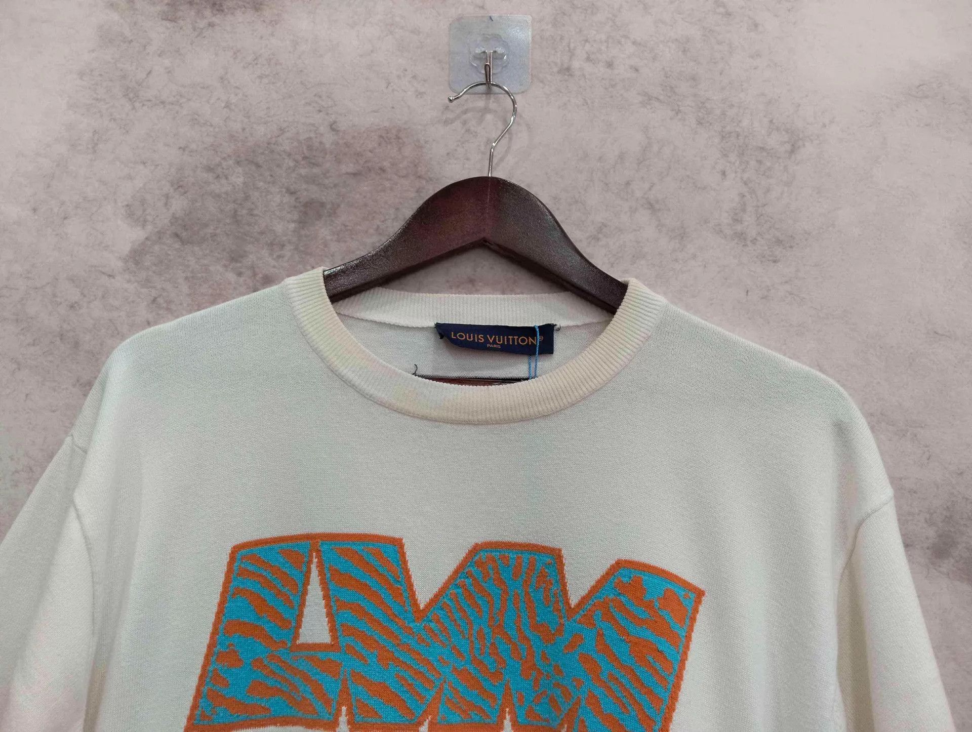 Louis Vuitton Louis Vuitton White Logo Knit Short-Sleeve M Size US M / EU 48-50 / 2 - 6 Thumbnail