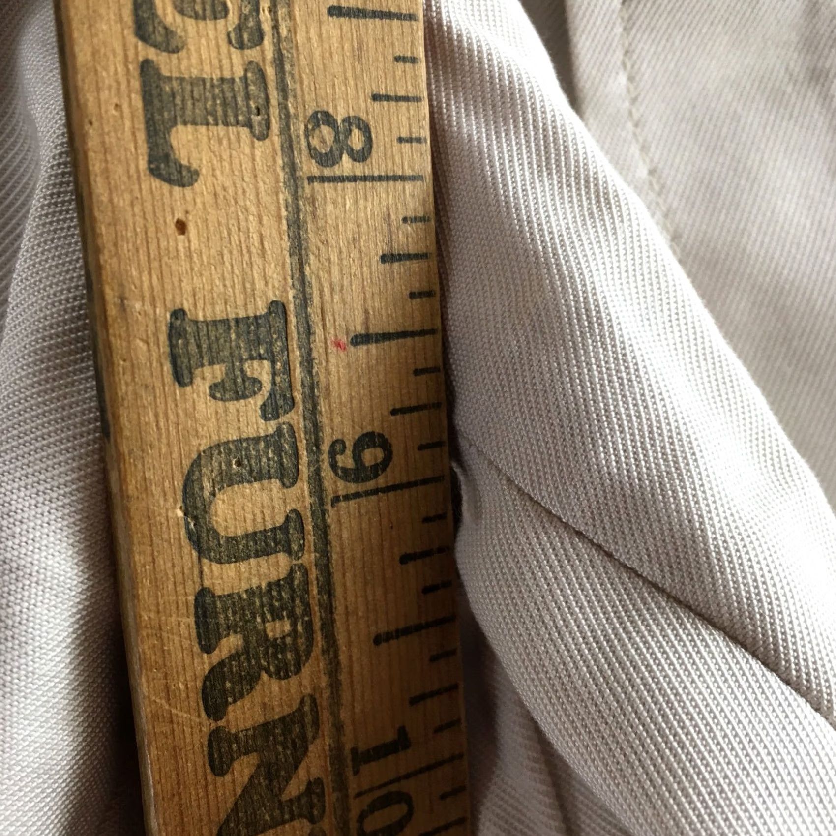Calvin Klein Calvin Klein Paperbag Short Womens XS Beige Viscose Mid Rise Pleated Front Zip Size 26" / US 2 / IT 38 - 7 Thumbnail