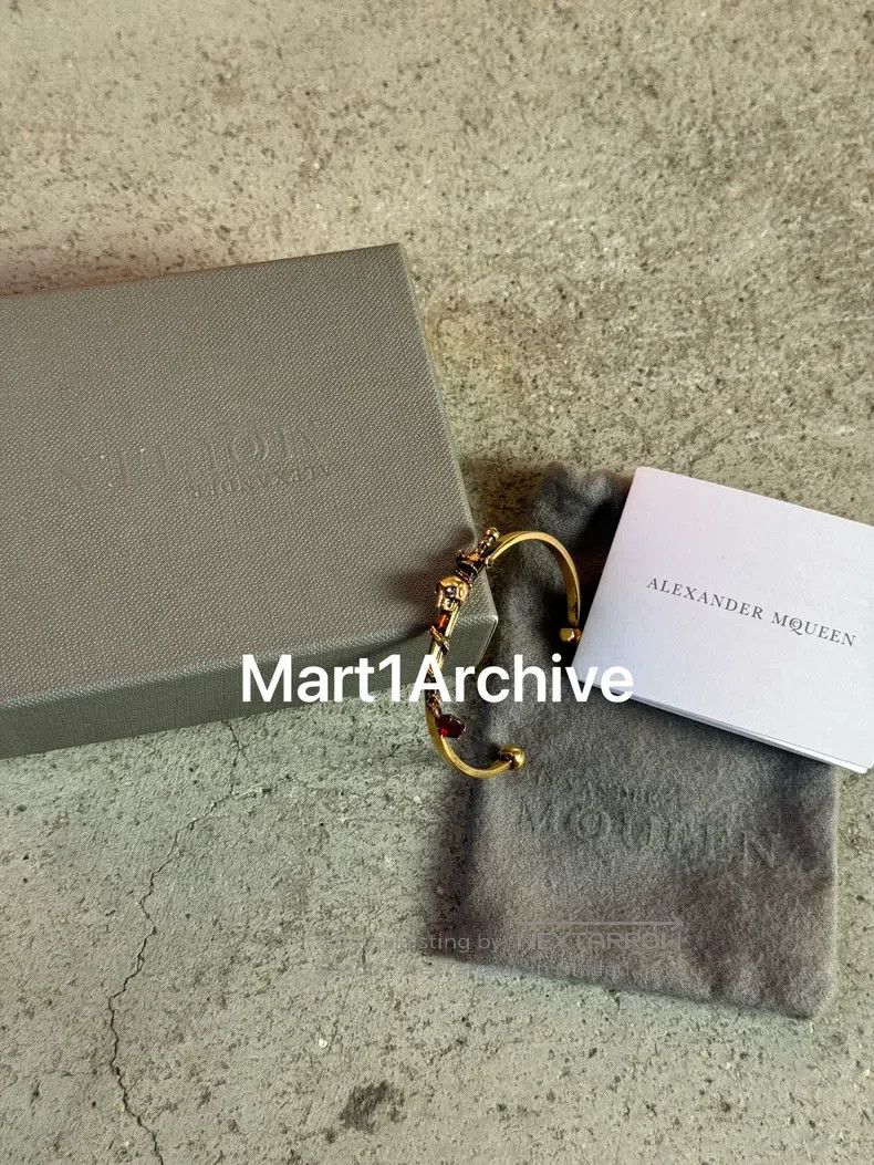 Alexander McQueen ALEXANDER MCQUEEN size S Golden Vintage Sword Skull Gemsto Size ONE SIZE - 2 Thumbnail