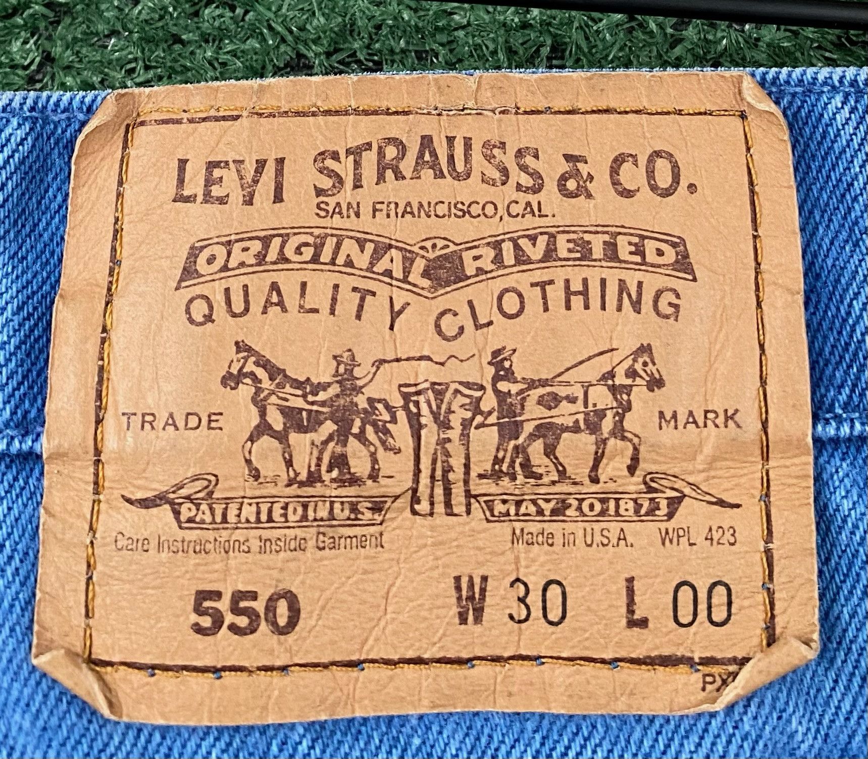 Levi's 80’s Levi’s Orange Tab Indigo Cut Off Jean Shorts 29” Waist Size 26" / US 2 / IT 38 - 7 Thumbnail