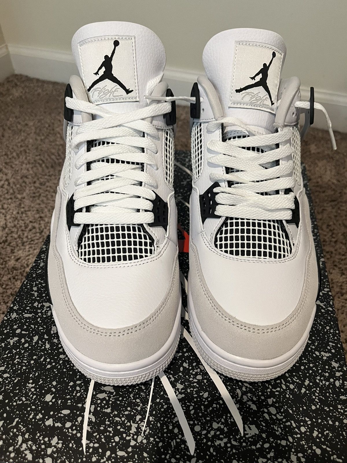 Jordan Brand Jordan 4 Military Black Size US 11.5 / EU 44-45 - 4 Thumbnail