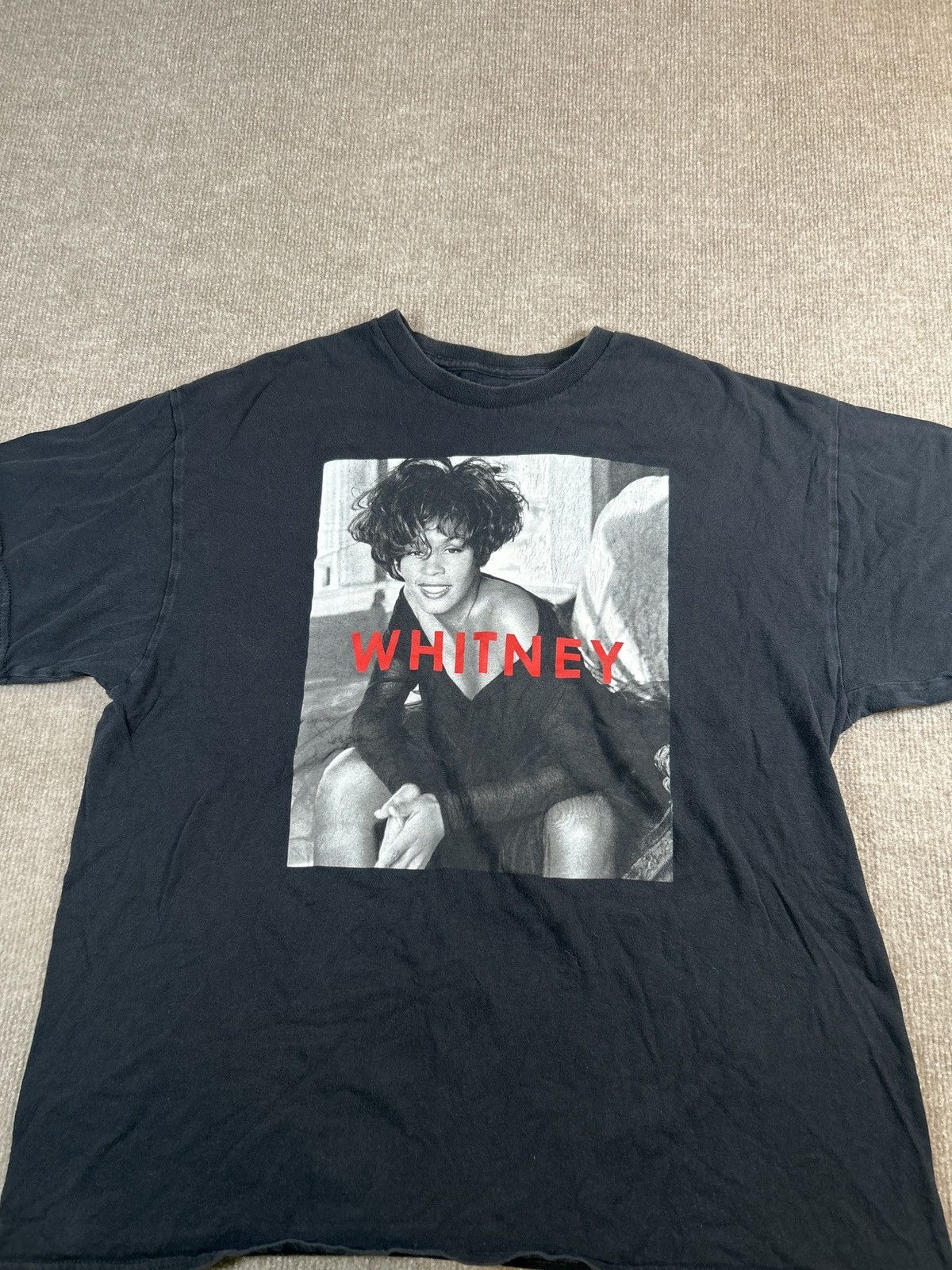 Other Whitney Houston Graphic T-Shirt Black XL music Tee 1088 Size XL / US 12-14 / IT 48-50 - 1 Thumbnail