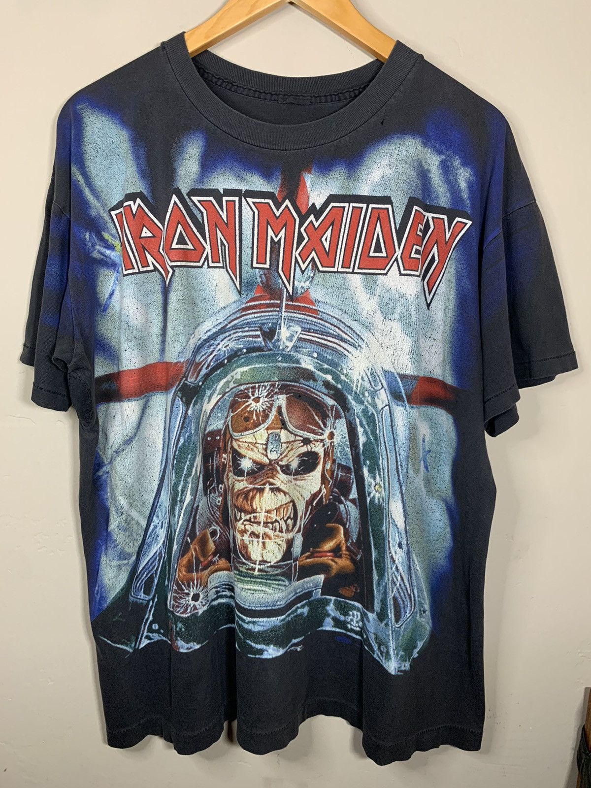 Band Tees *RARE* Vintage 90s Iron Maiden Aces High Single Stitch Shirt Size US XL / EU 56 / 4 - 1 Thumbnail