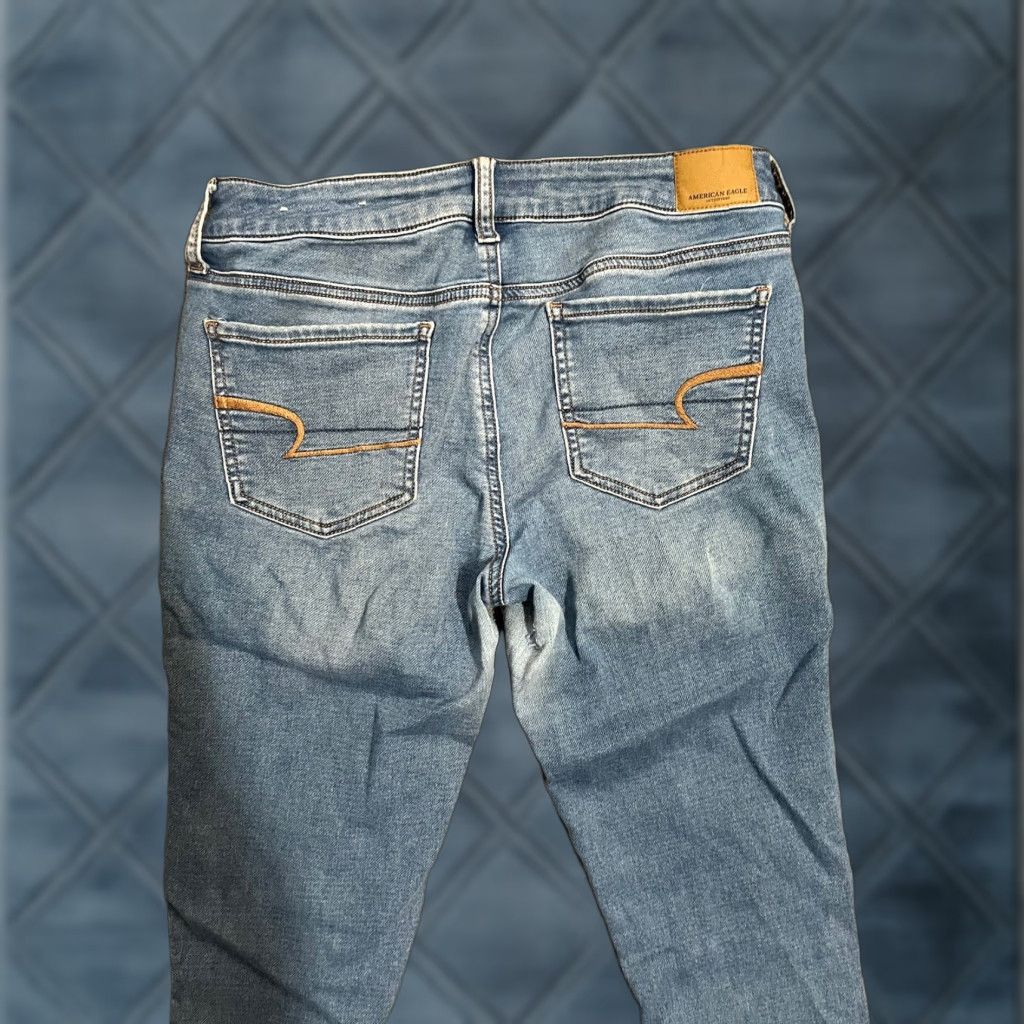 American Eagle Outfitters American Eagle Blue Super Stretch Low Rise Jegging Pants 8 Regular Solid Jeans Womens Vintage or 8 Regular Blue Jegging Stretch Denim Size 30" / US 8 / IT 44 - 1 Thumbnail