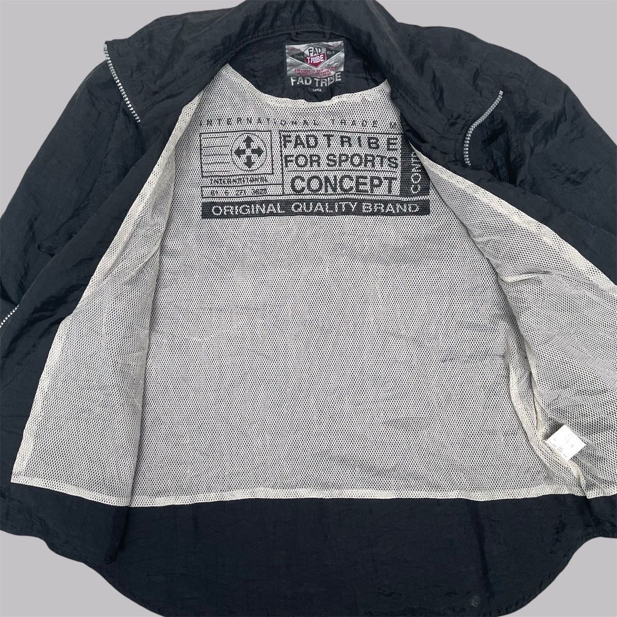 Japanese Brand FAD TRIBE Windbreaker Shoulder Bag Jacket Size US L / EU 52-54 / 3 - 8 Thumbnail