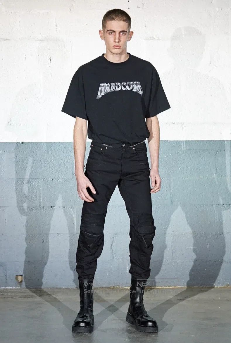 Vetements Vetements T-shirt Size US XS / EU 42 / 0 - 6 Thumbnail