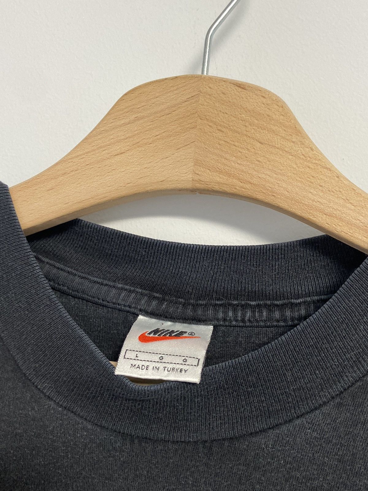 Nike × Vintage Nike Vintage Shirt 90’s logo y2k style Size US L / EU 52-54 / 3 - 7 Thumbnail