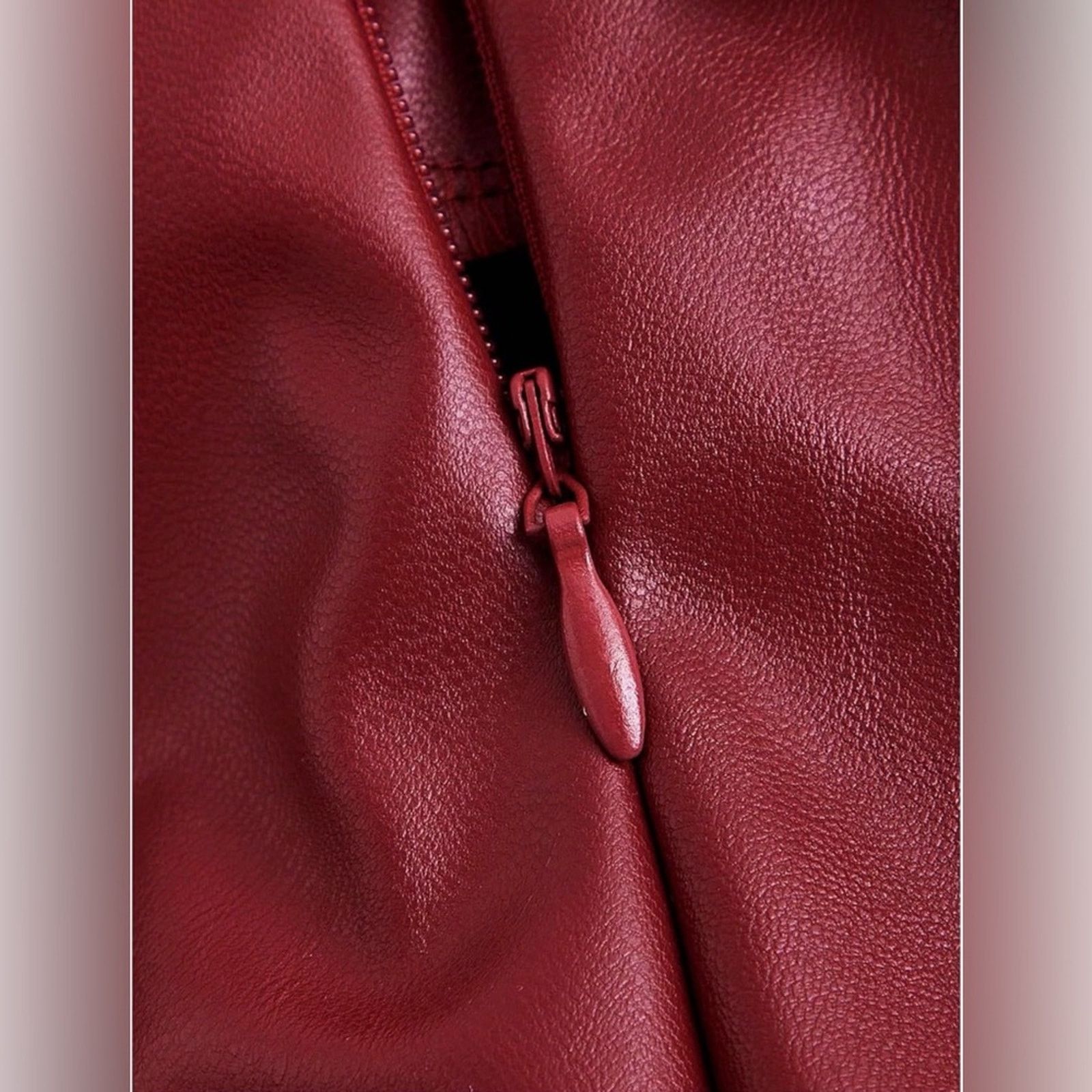 Other New Y2K Elegant Red Women's Faux Leather Skirt size S Size 27" / US 4 / IT 40 - 5 Thumbnail
