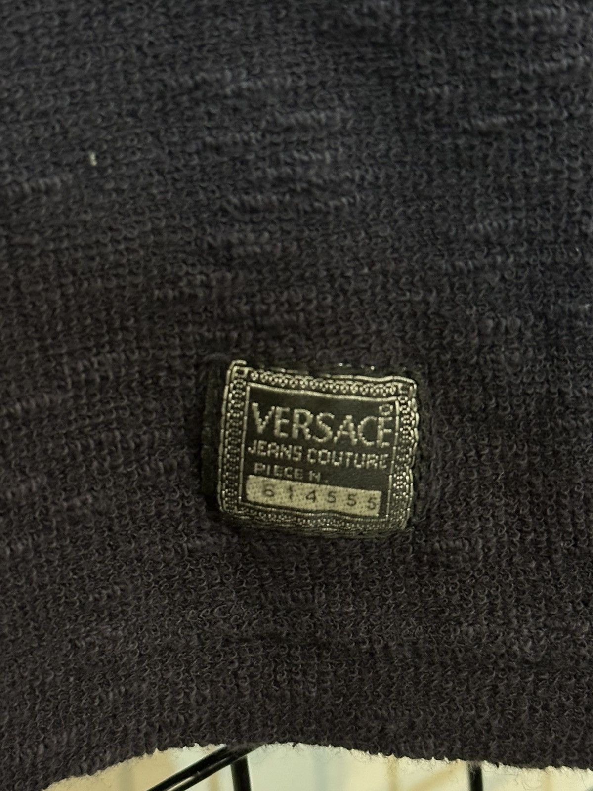 Versace Versace Streetwear Versace Big Velour Logo Long Sleve. Size US S / EU 44-46 / 1 - 5 Thumbnail