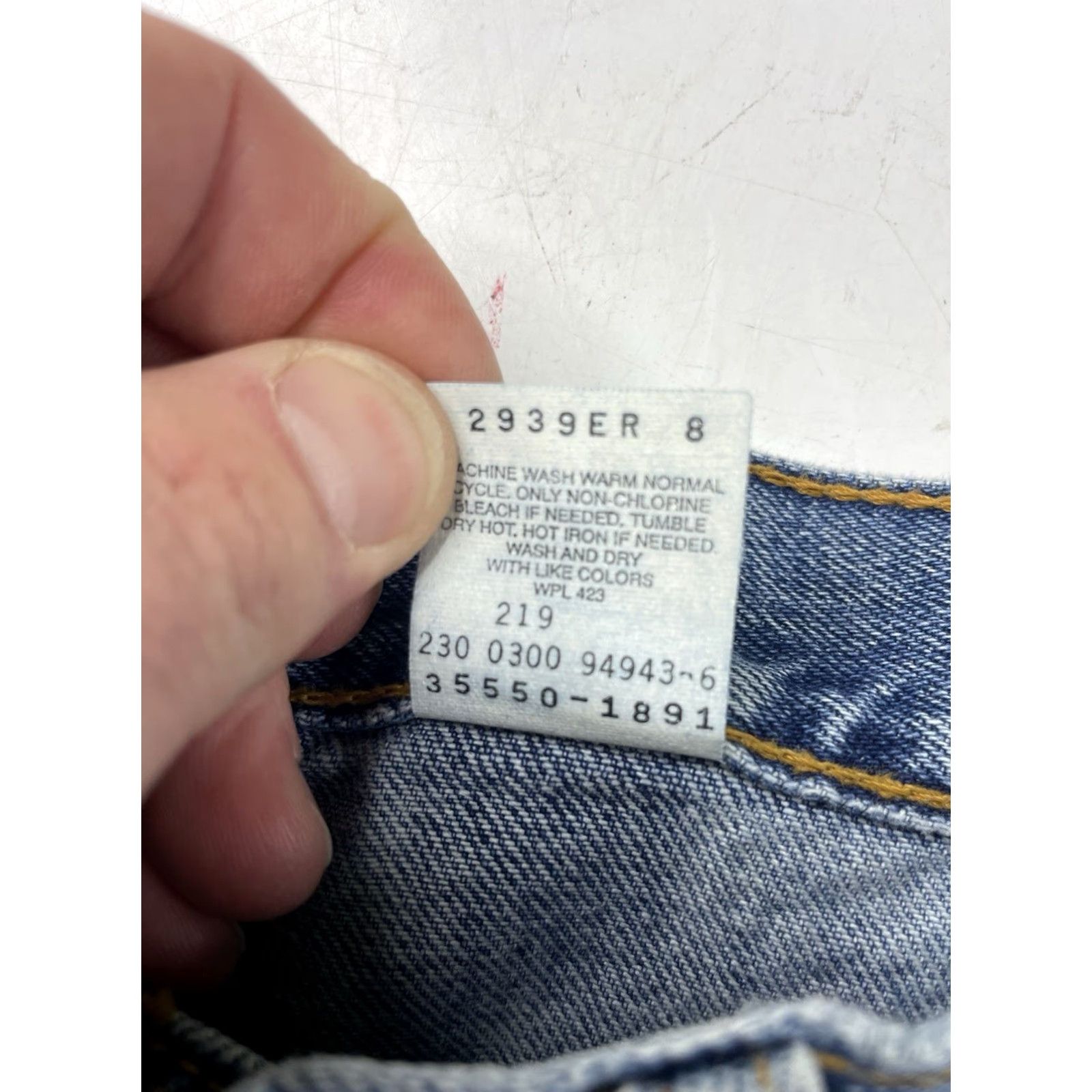 Levi's VINTAGE Levi's 550 Denim Shorts Mens 33 Blue Relaxed Fit Jorts Y2K Baggy Size US 33 - 5 Thumbnail
