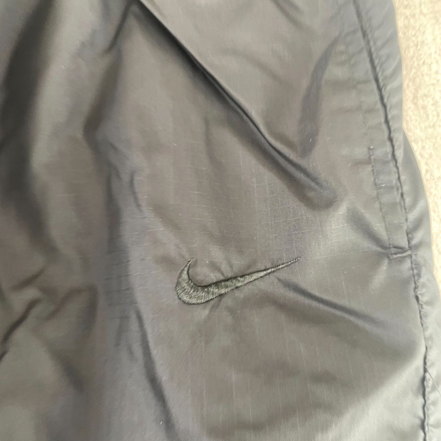 Nike Vintage Nike Track Pants Mens Medium Black Nylon Ankle Zip Lined 90s Swoosh Size US 31 - 3 Thumbnail